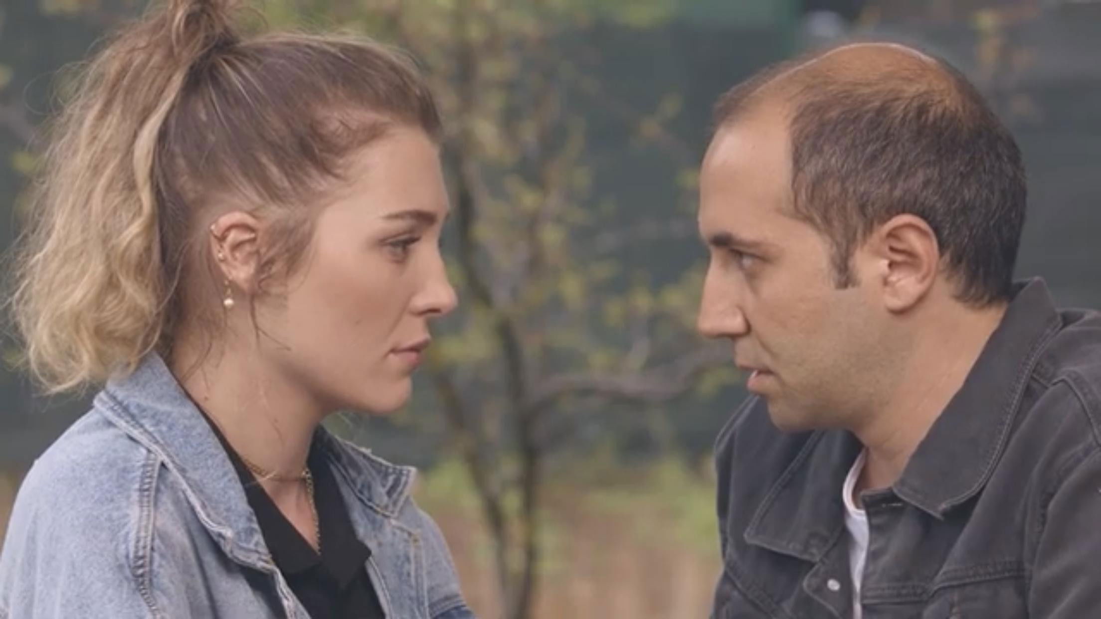 Backdrop for Eee Sonra?