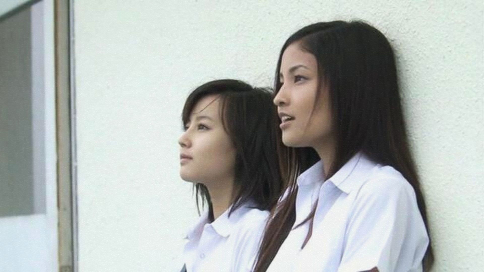 Backdrop for Your Fingertips