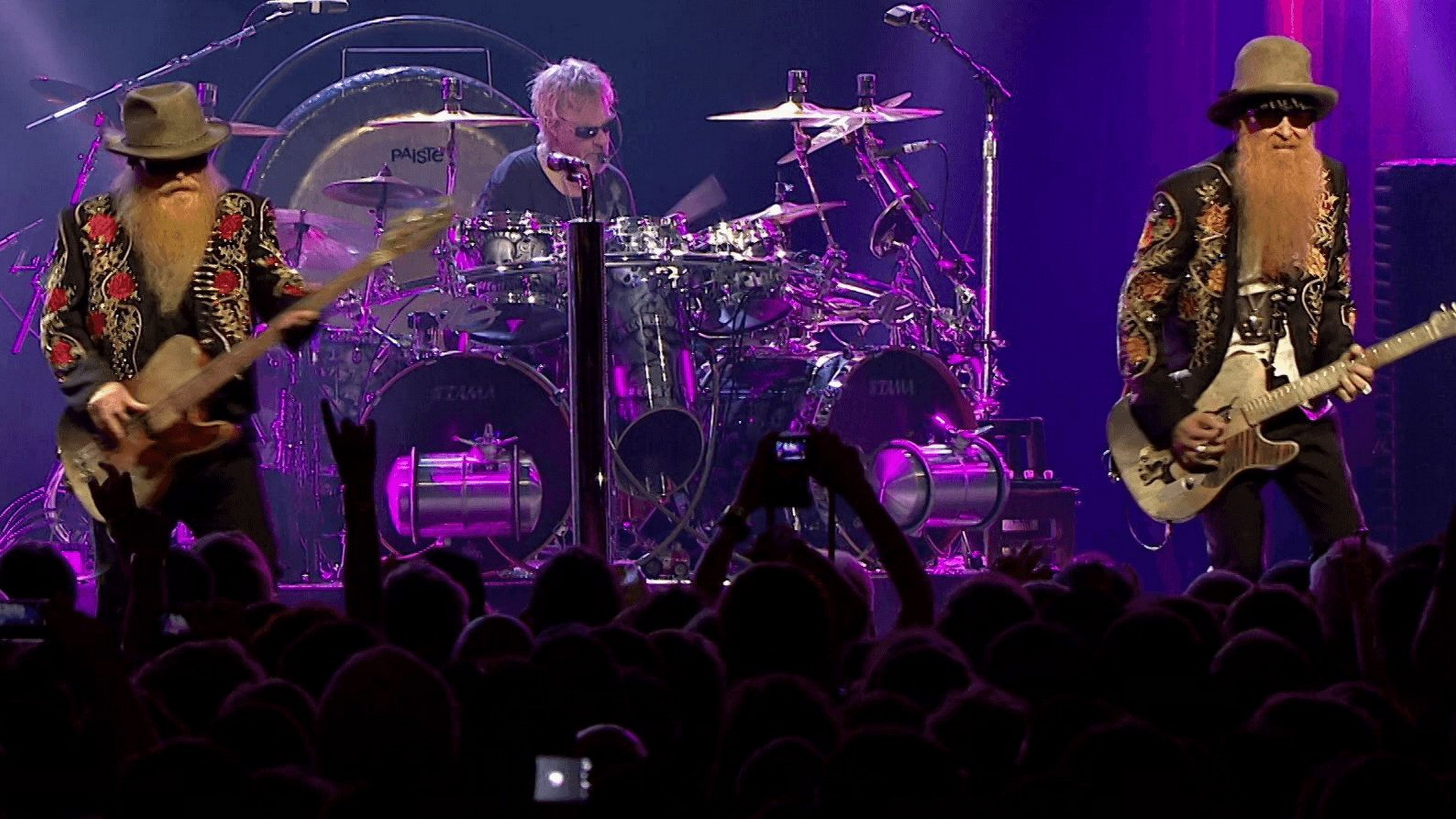 Backdrop for ZZ Top: Live At Montreux 2013