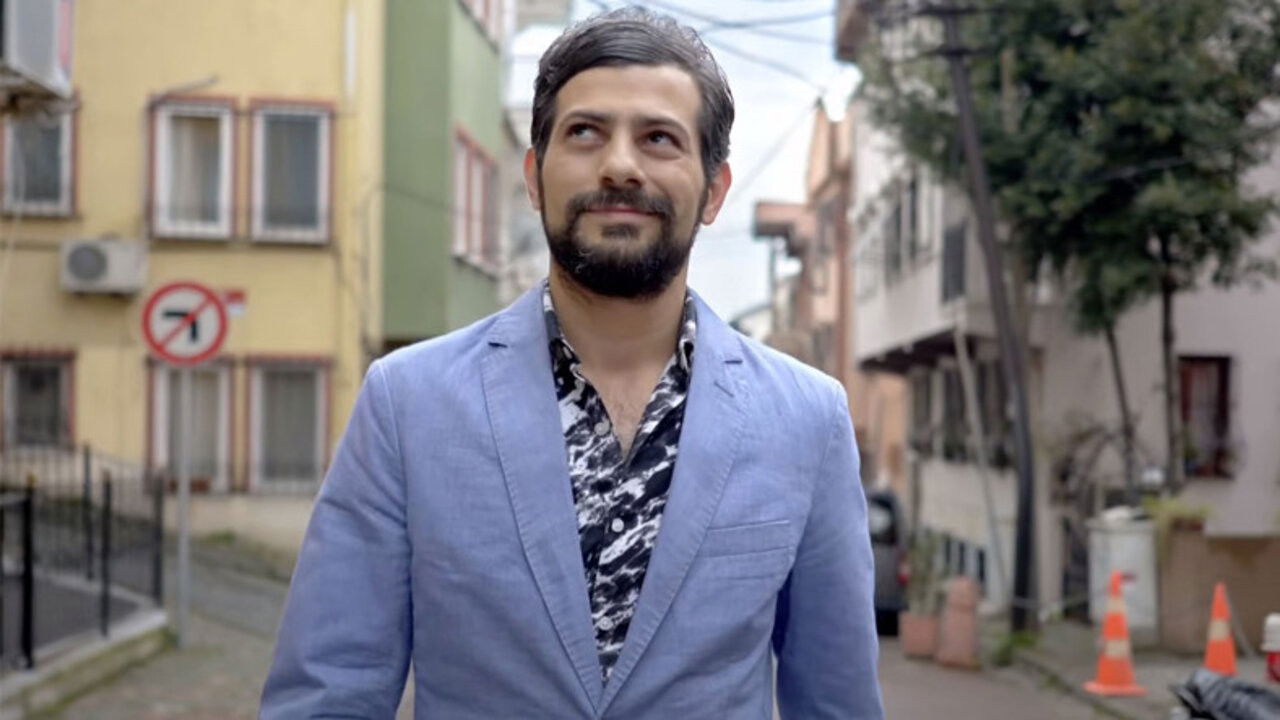 Backdrop for Aptal Çocuklar