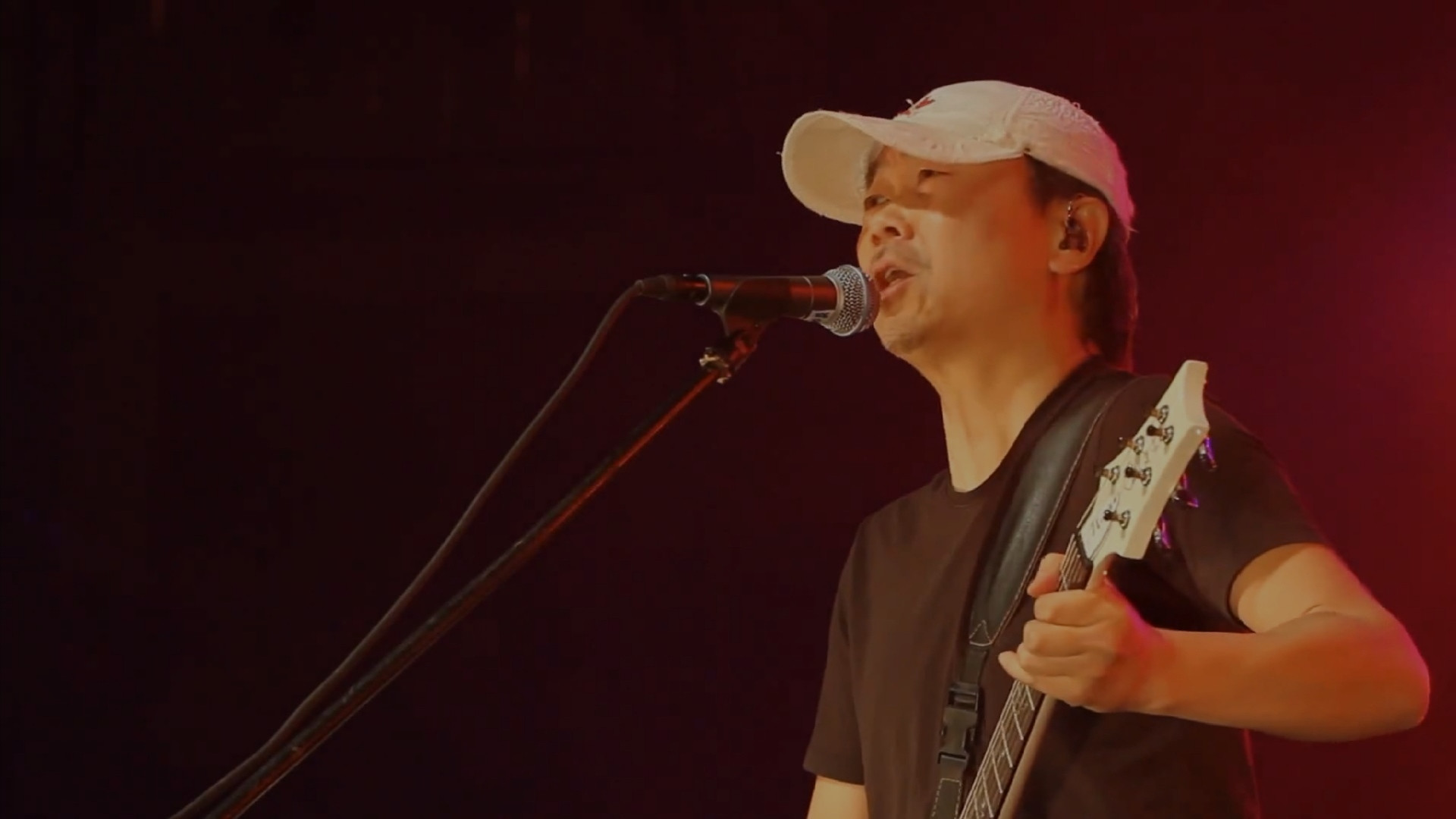 Backdrop for 崔健摇滚交响音乐会