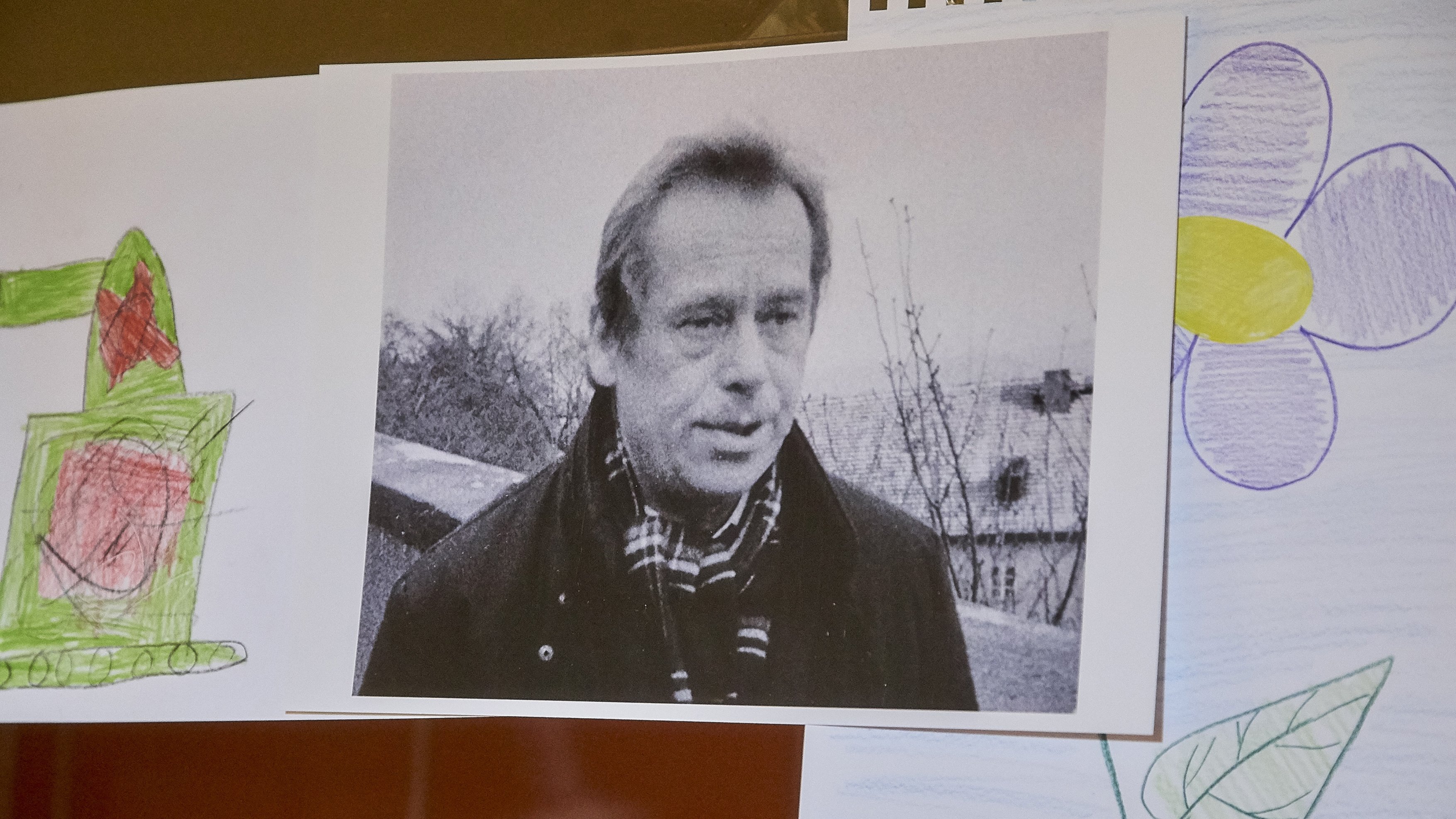 Backdrop for Cesta ke svobodě