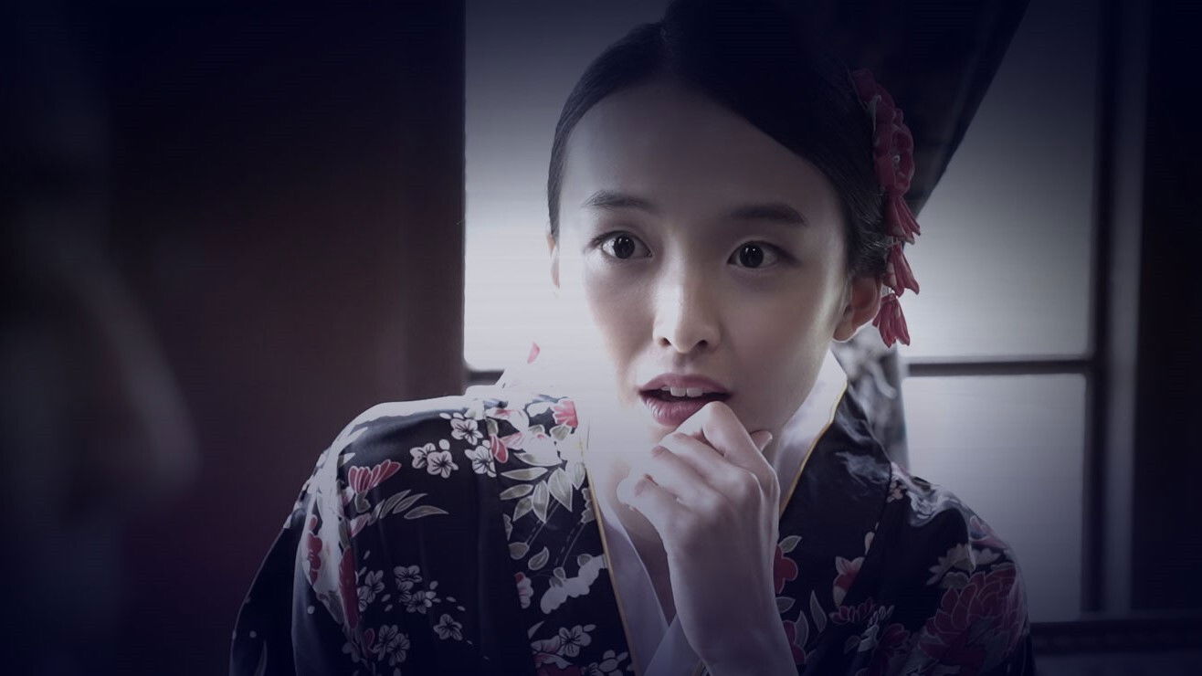 Backdrop for 8 Suspects