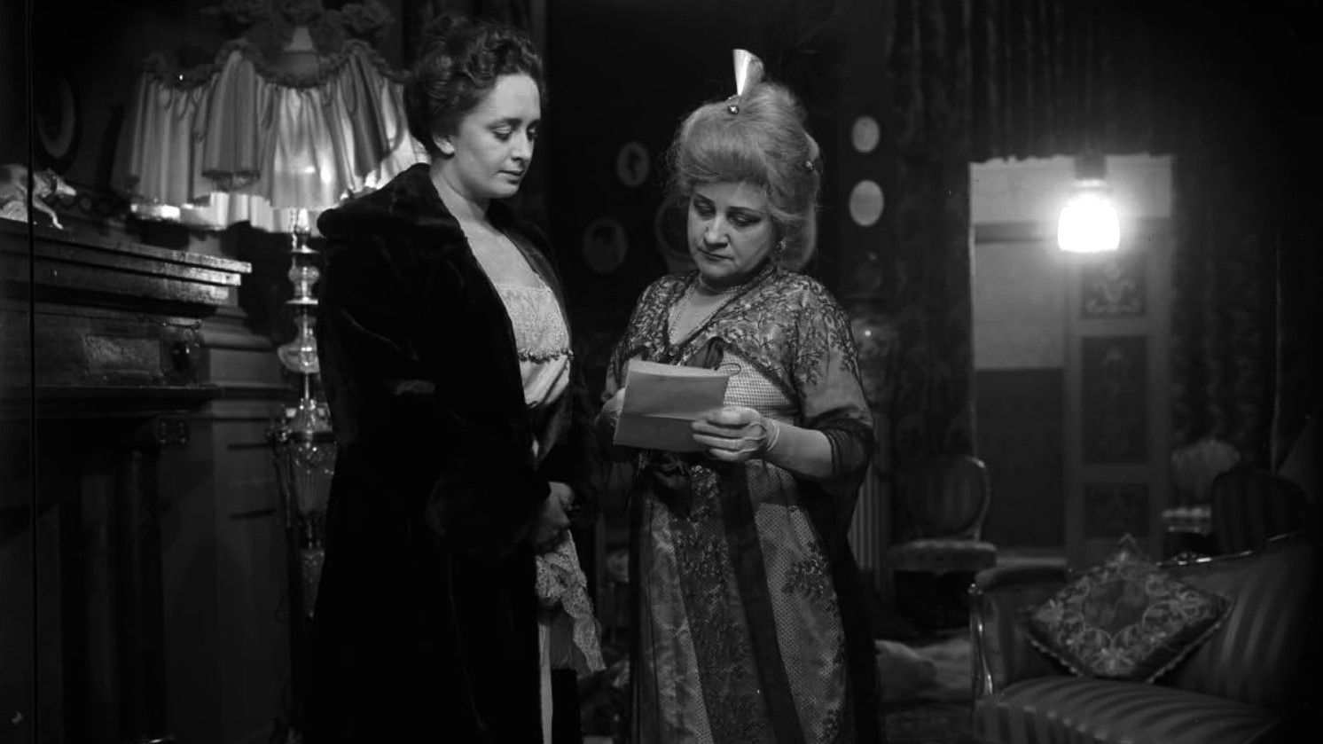 Backdrop for The Governor's Daughters