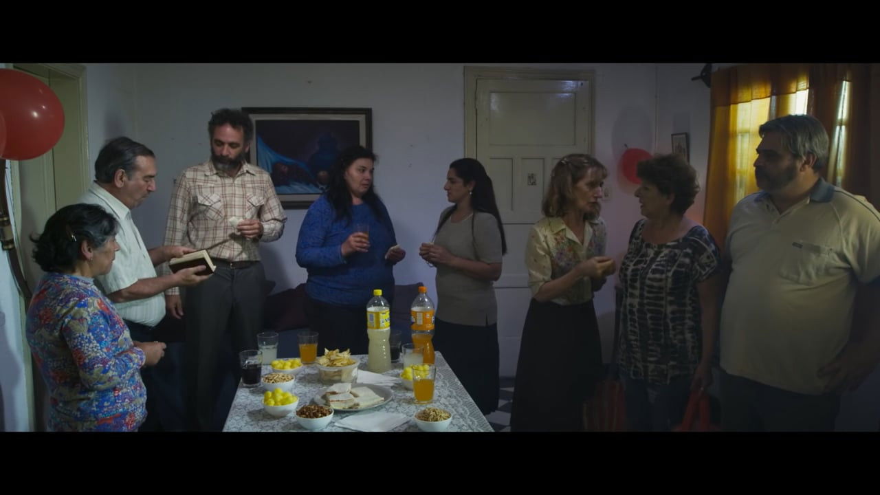 Backdrop for Durazno sangrando