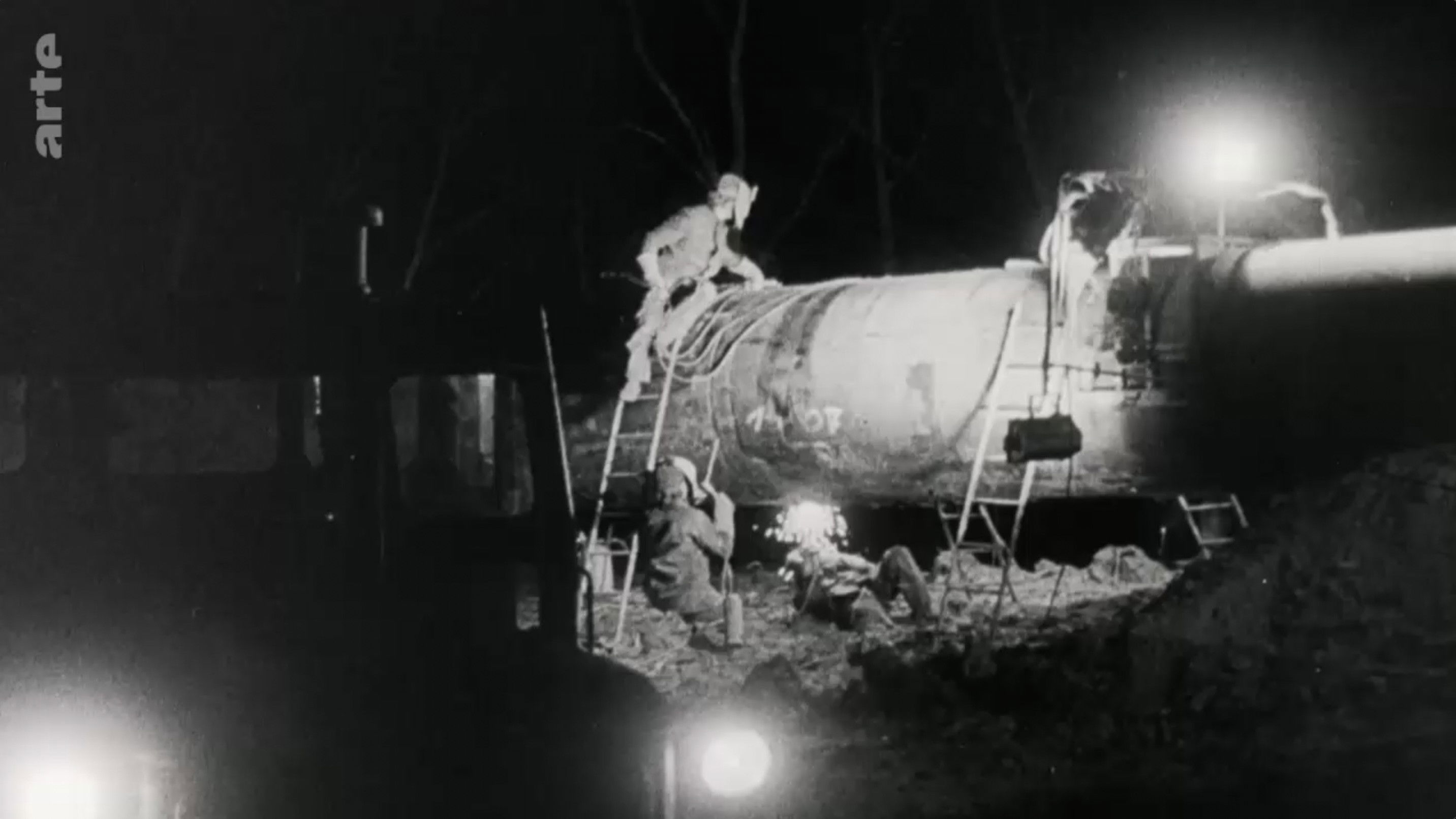 Backdrop for Druzhba: The Friendship Pipeline