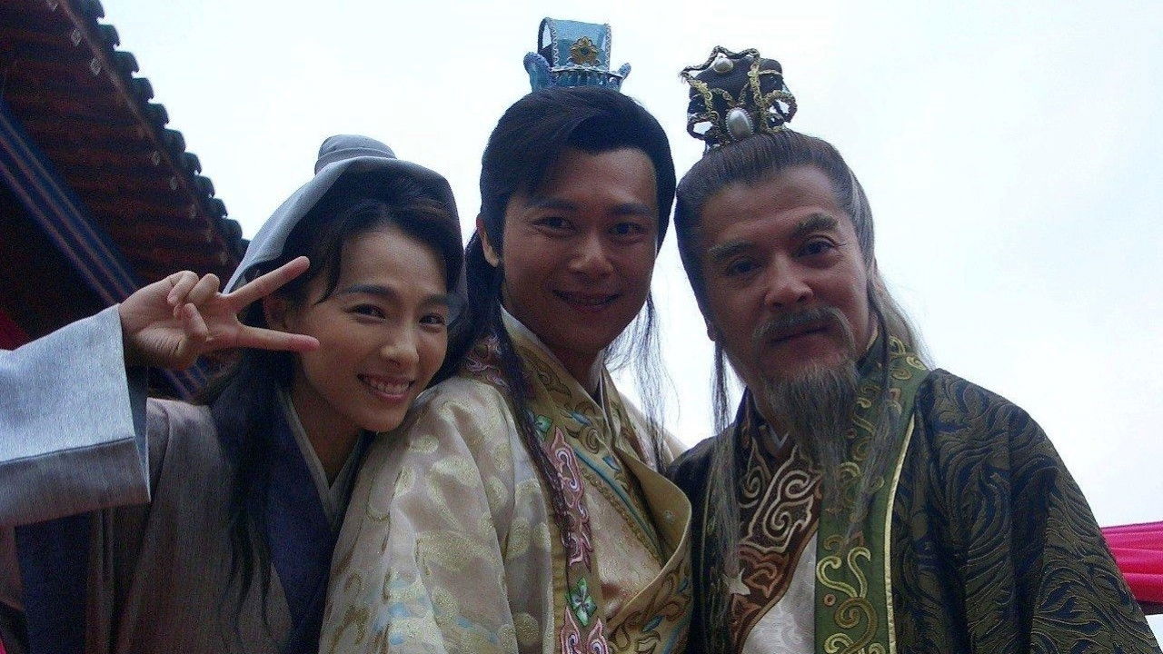 Backdrop for 龙游天下