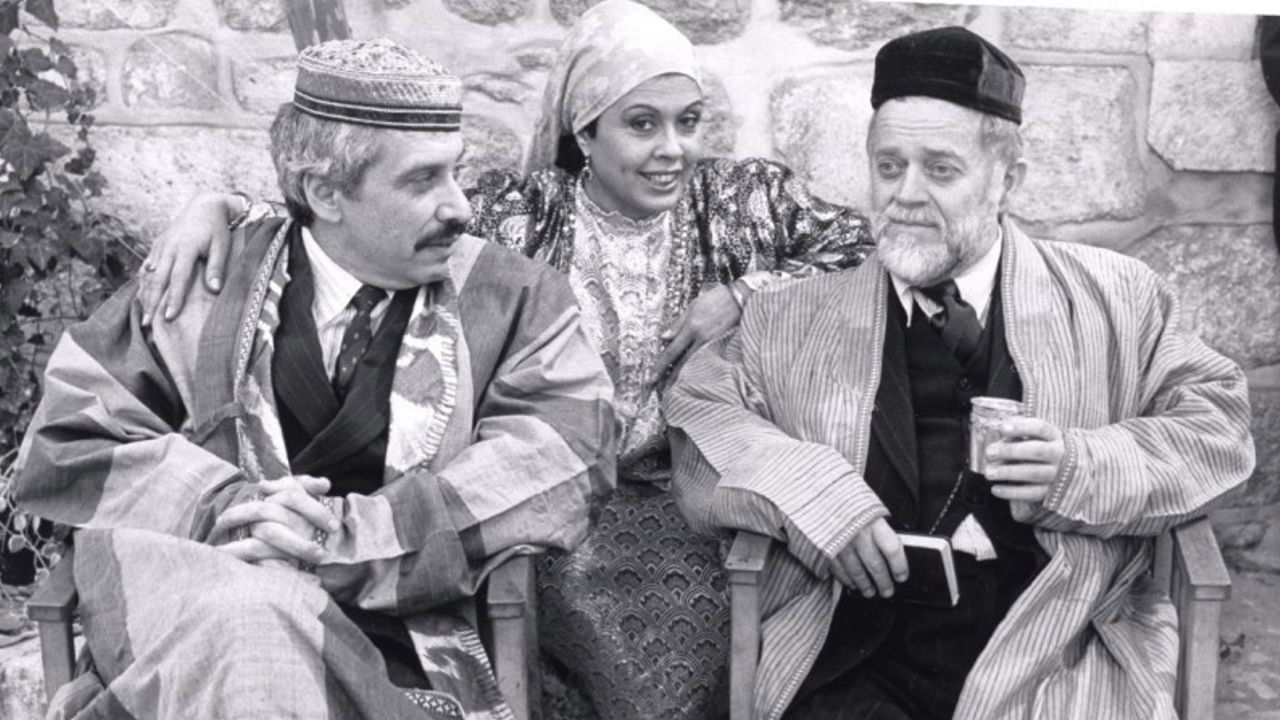 Backdrop for A Thousand and One Wives