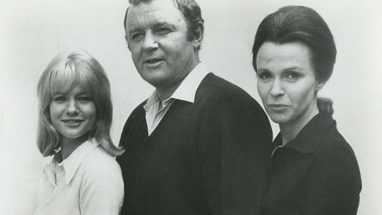 Backdrop for 3 Into 2 Won't Go