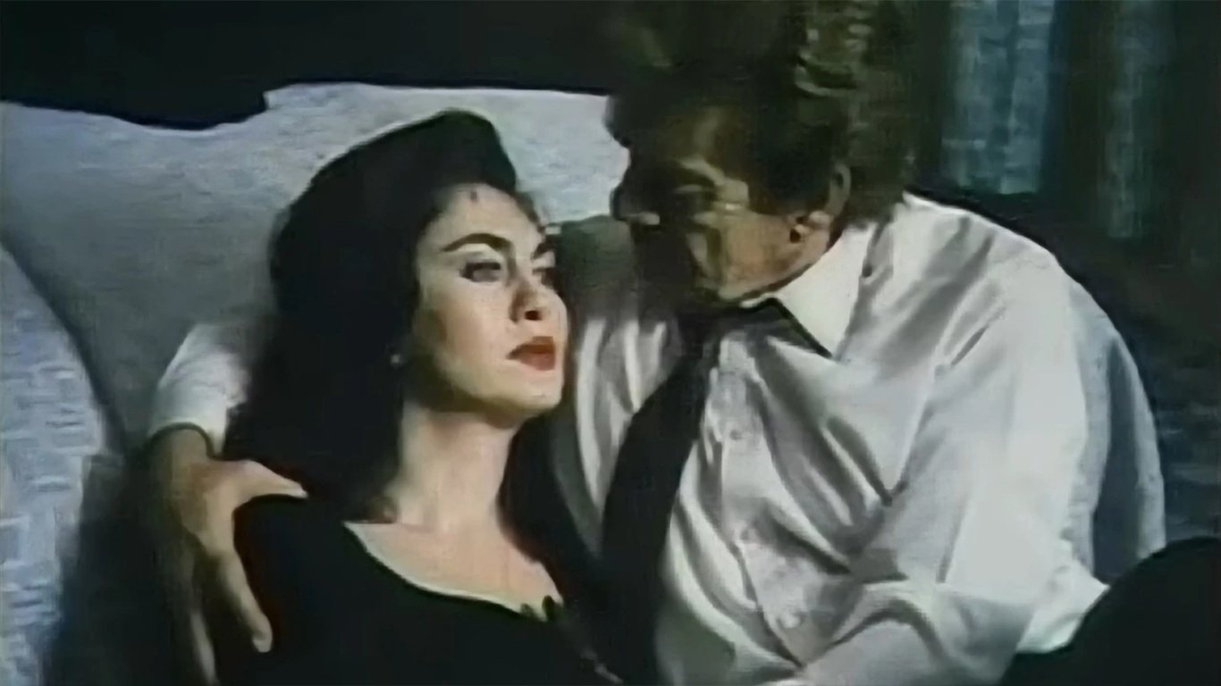 Backdrop for Yumuşak Ten