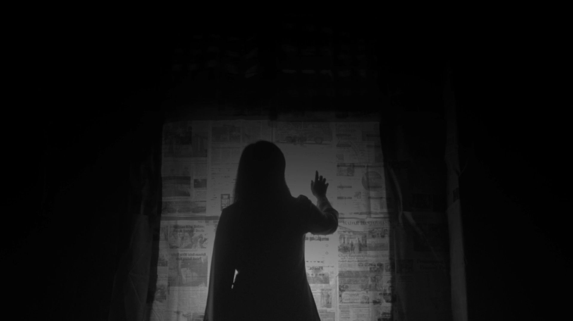 Backdrop for Sound Of Unheared Knock