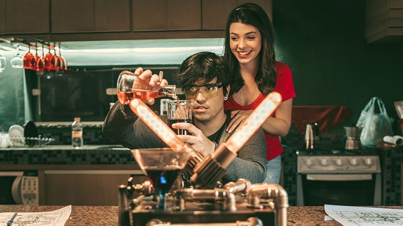 Backdrop for Só Olhando