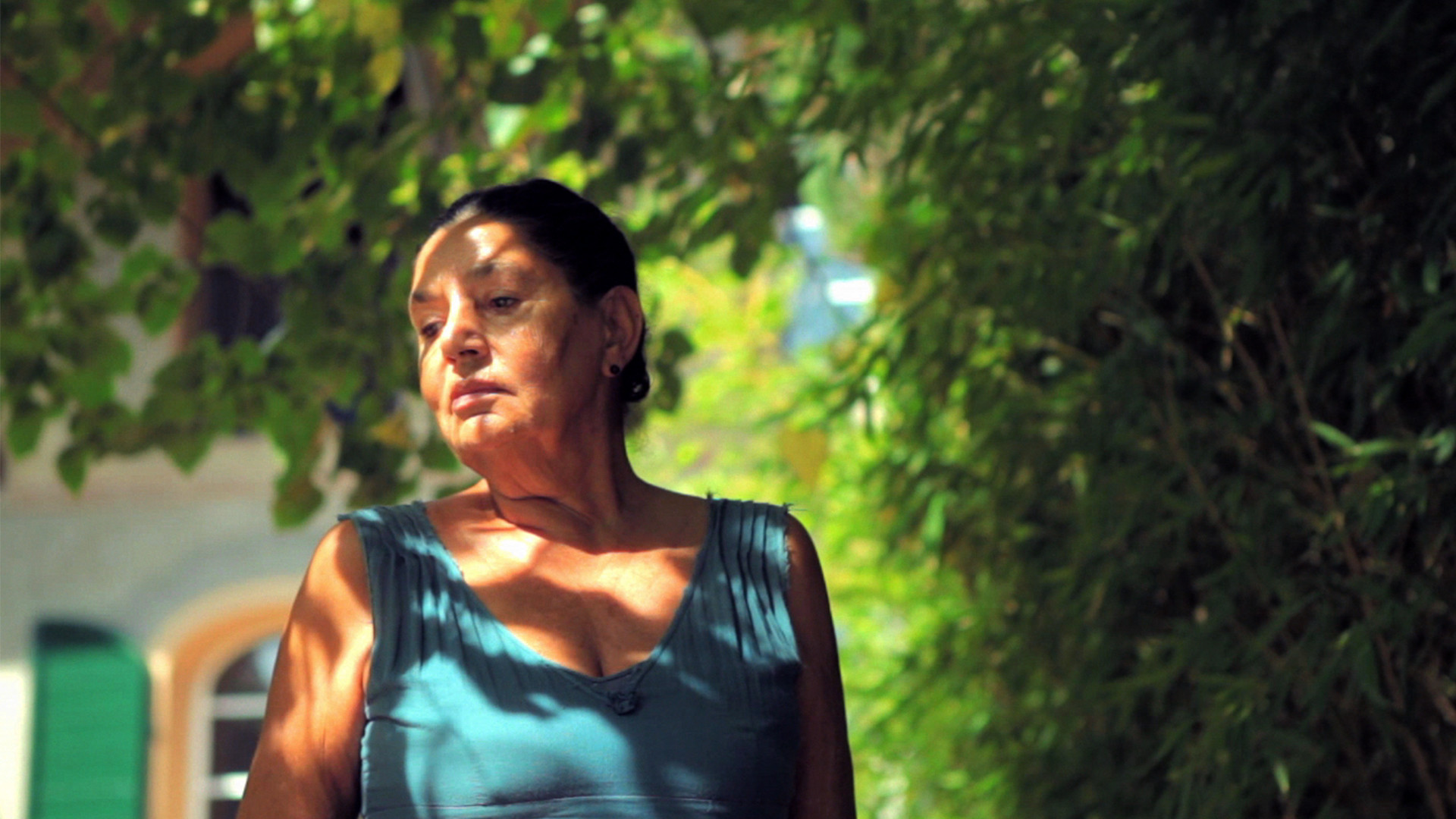 Backdrop for La Madre