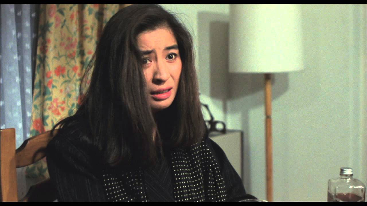 Backdrop for Women Who Do Not Divorce