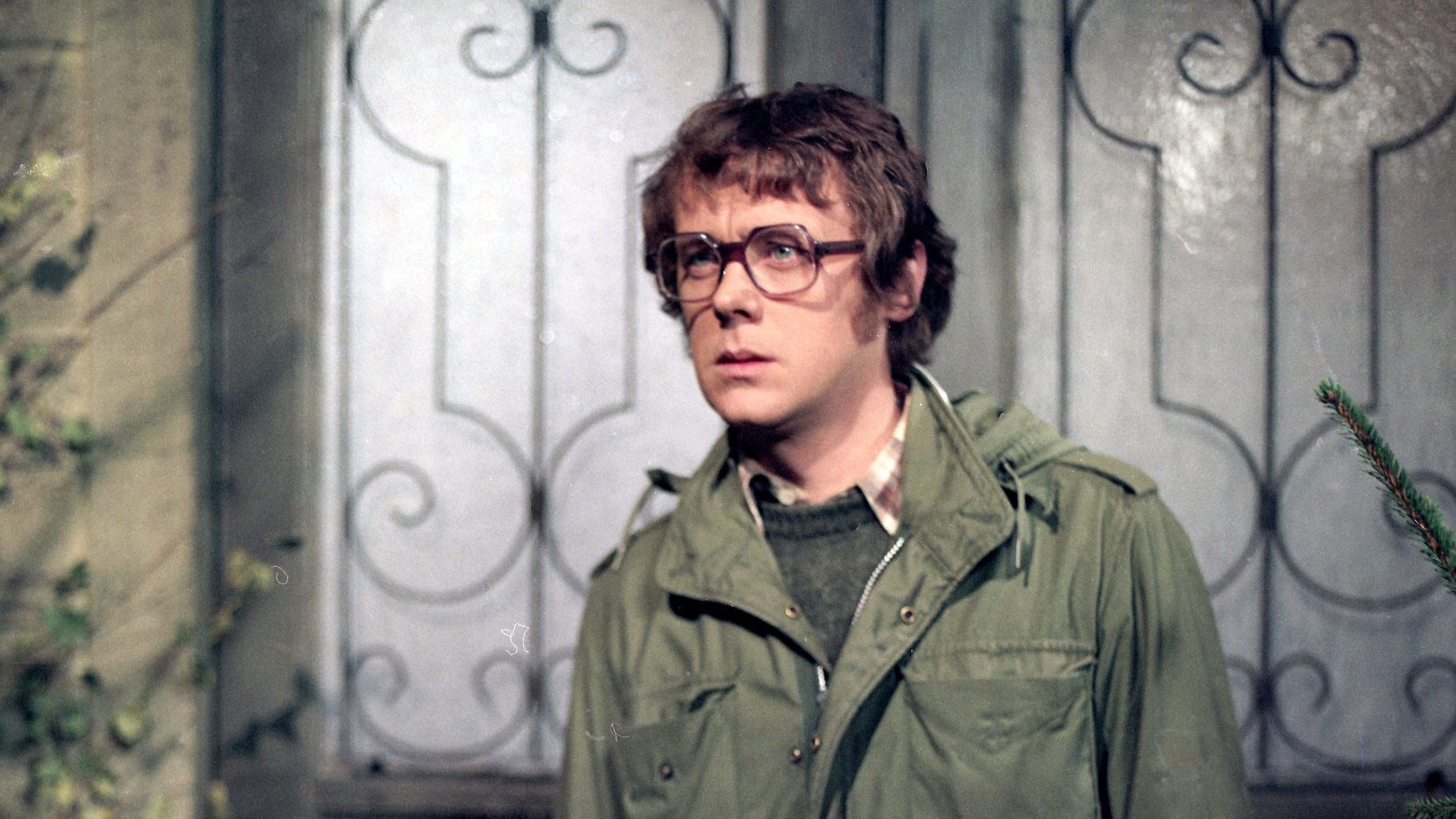 Backdrop for V pozdním dešti