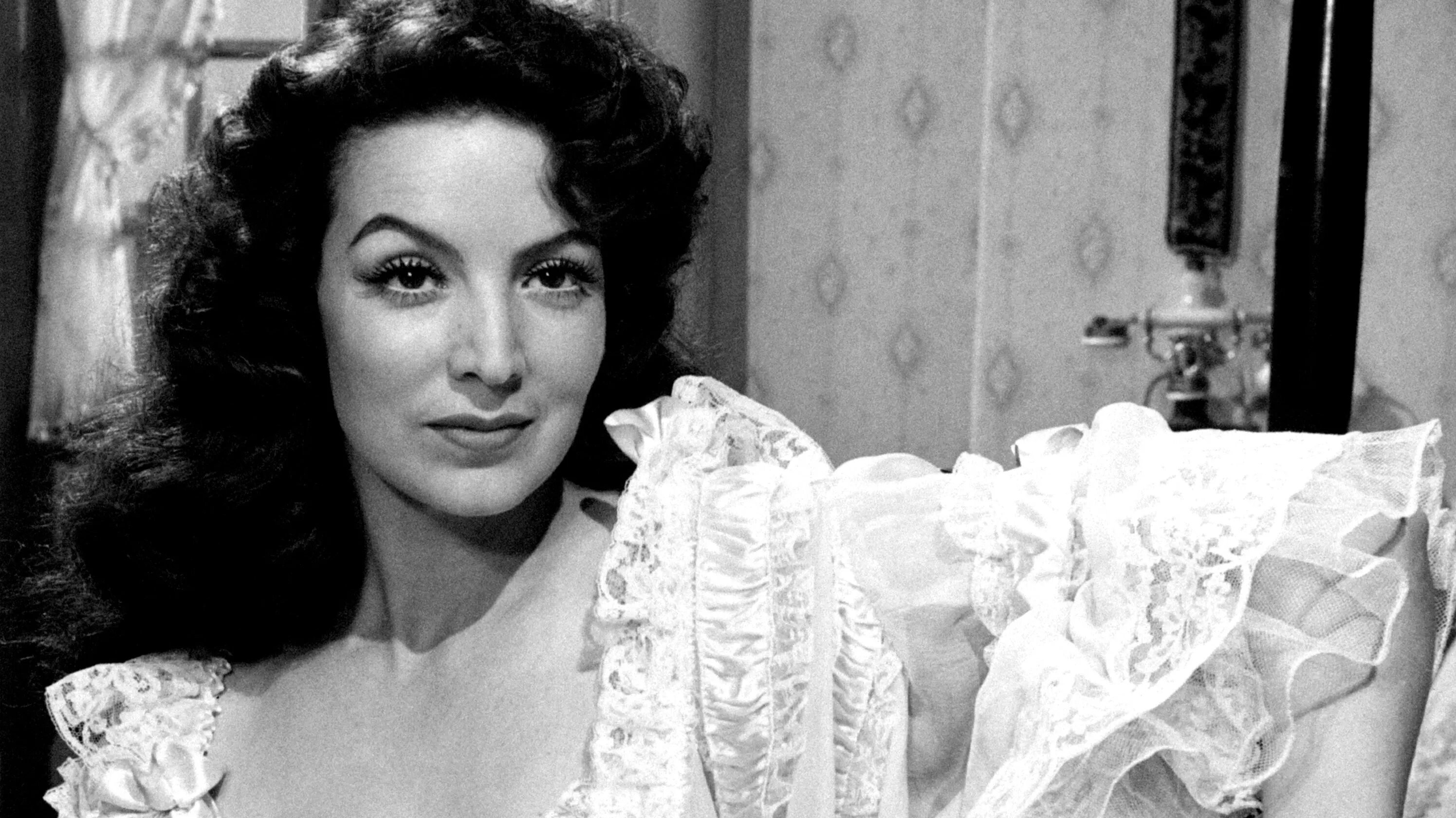 Backdrop for Love & Sex (Sappho 1963)