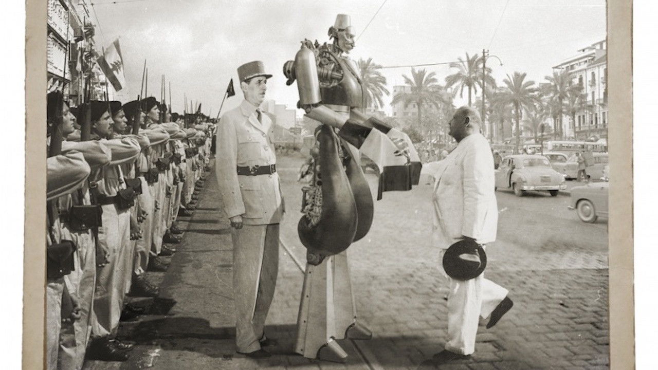 Backdrop for Manivelle: The Last Days of the Man of Tomorrow