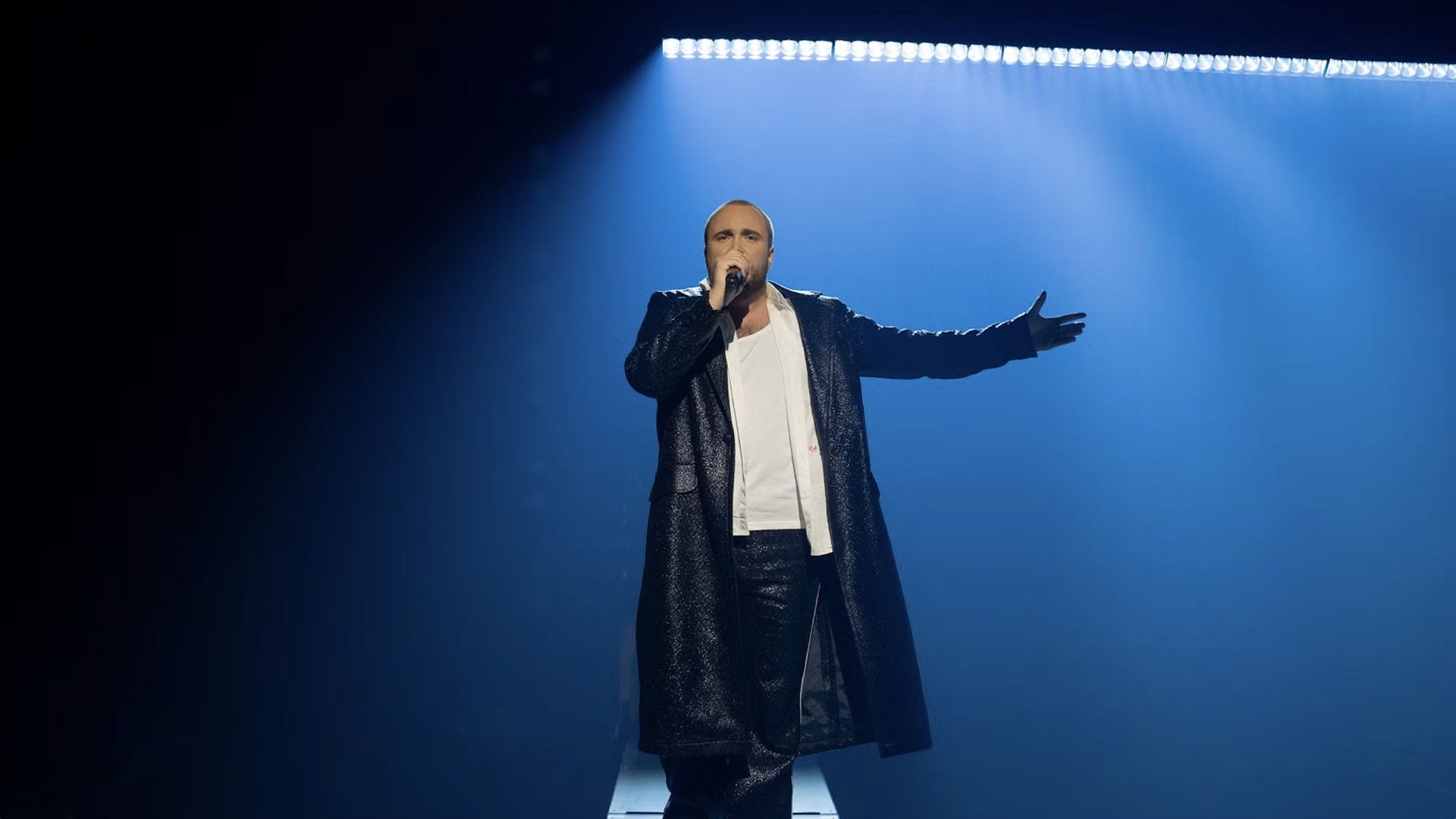 Backdrop for Bögen är lös (i magen)