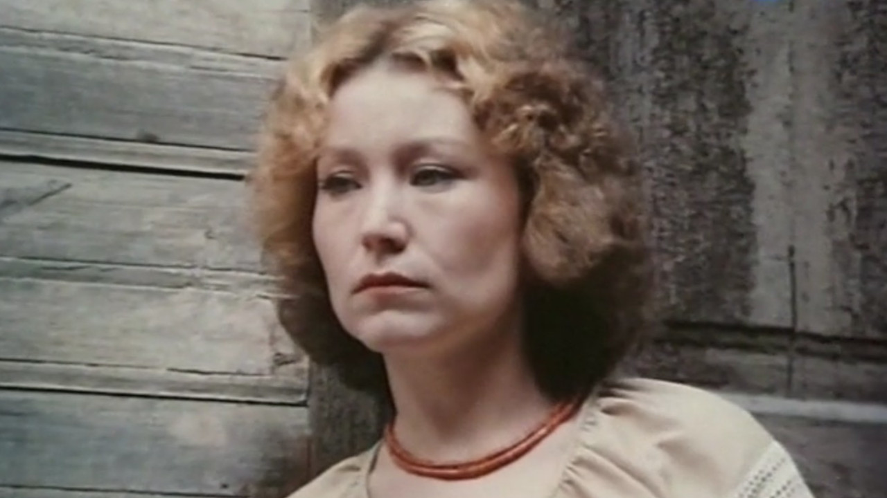 Backdrop for Беспокойное лето