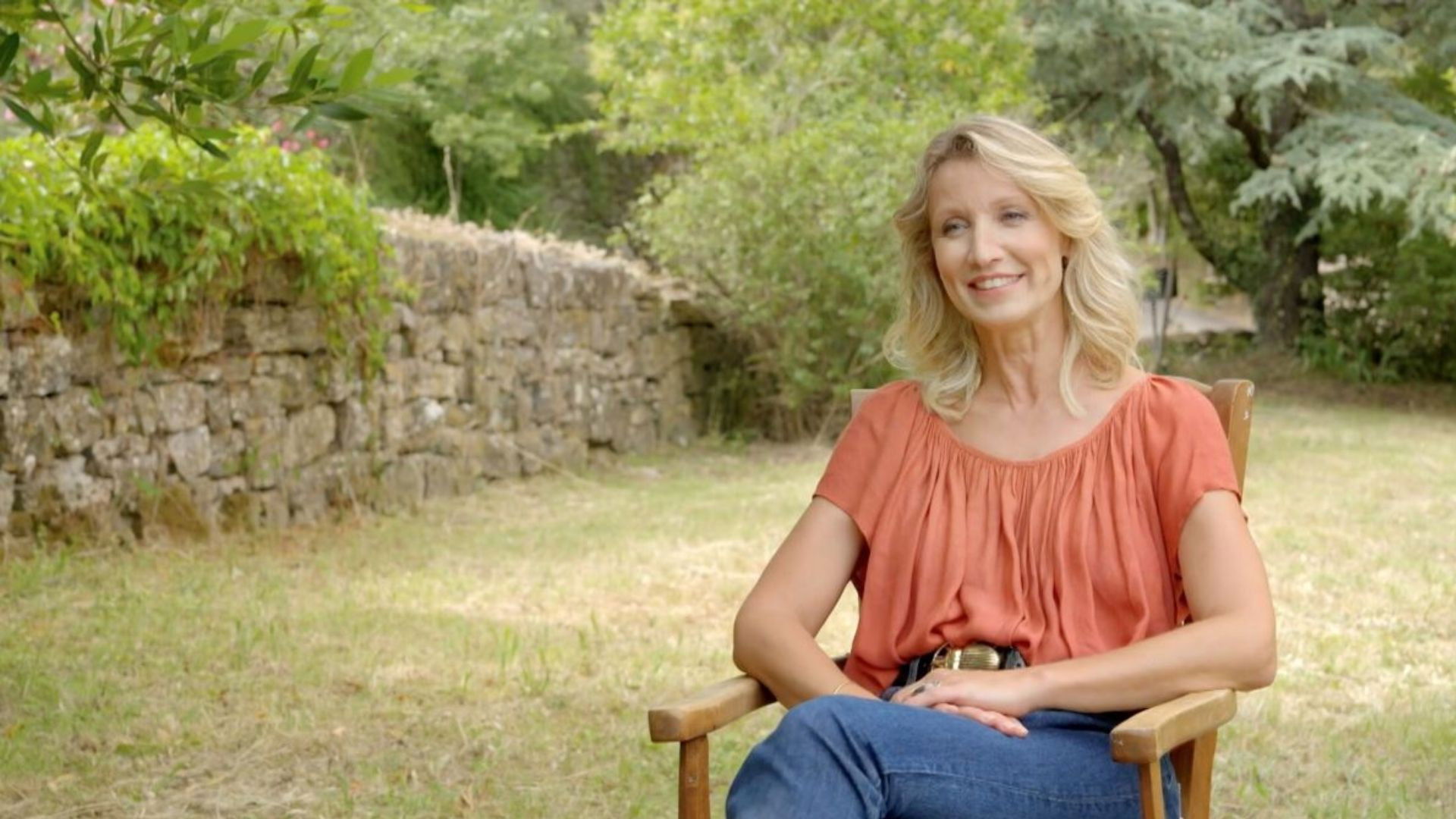 Backdrop for L'incroyable destin d'Alexandra Lamy