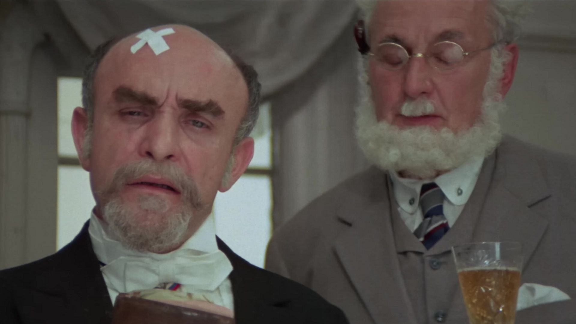 Backdrop for Crown of Russian Empire, or the Elusives Again