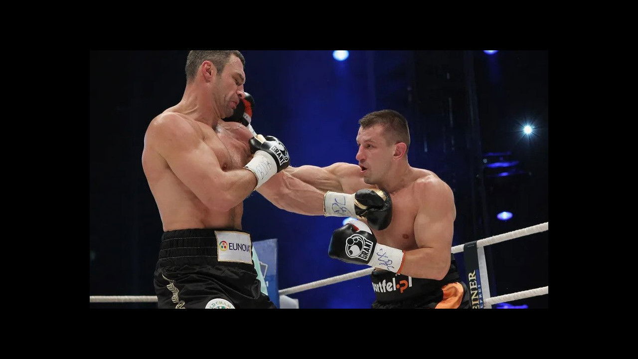 Backdrop for Vitali Klitschko vs. Tomasz Adamek