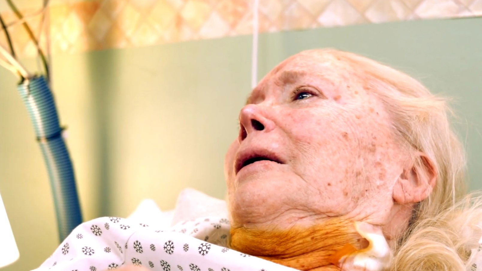 Backdrop for The Woman in the Room