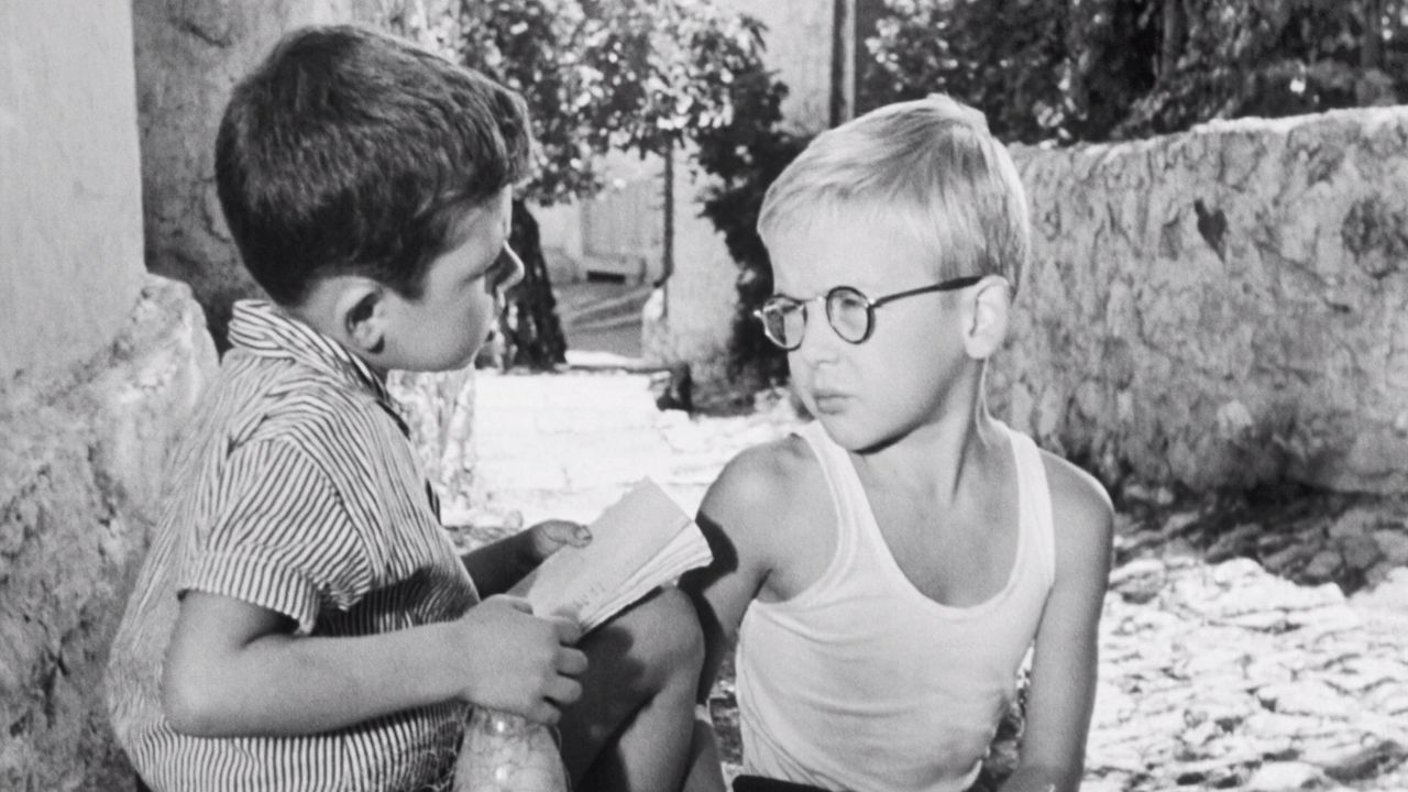 Backdrop for Fantasizing