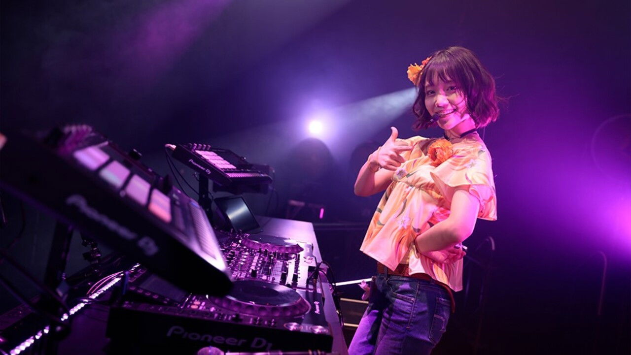 Backdrop for Lyrical Lily x Merm4id Godo Live Nyan-Nyan Shake! Merm4id ver.