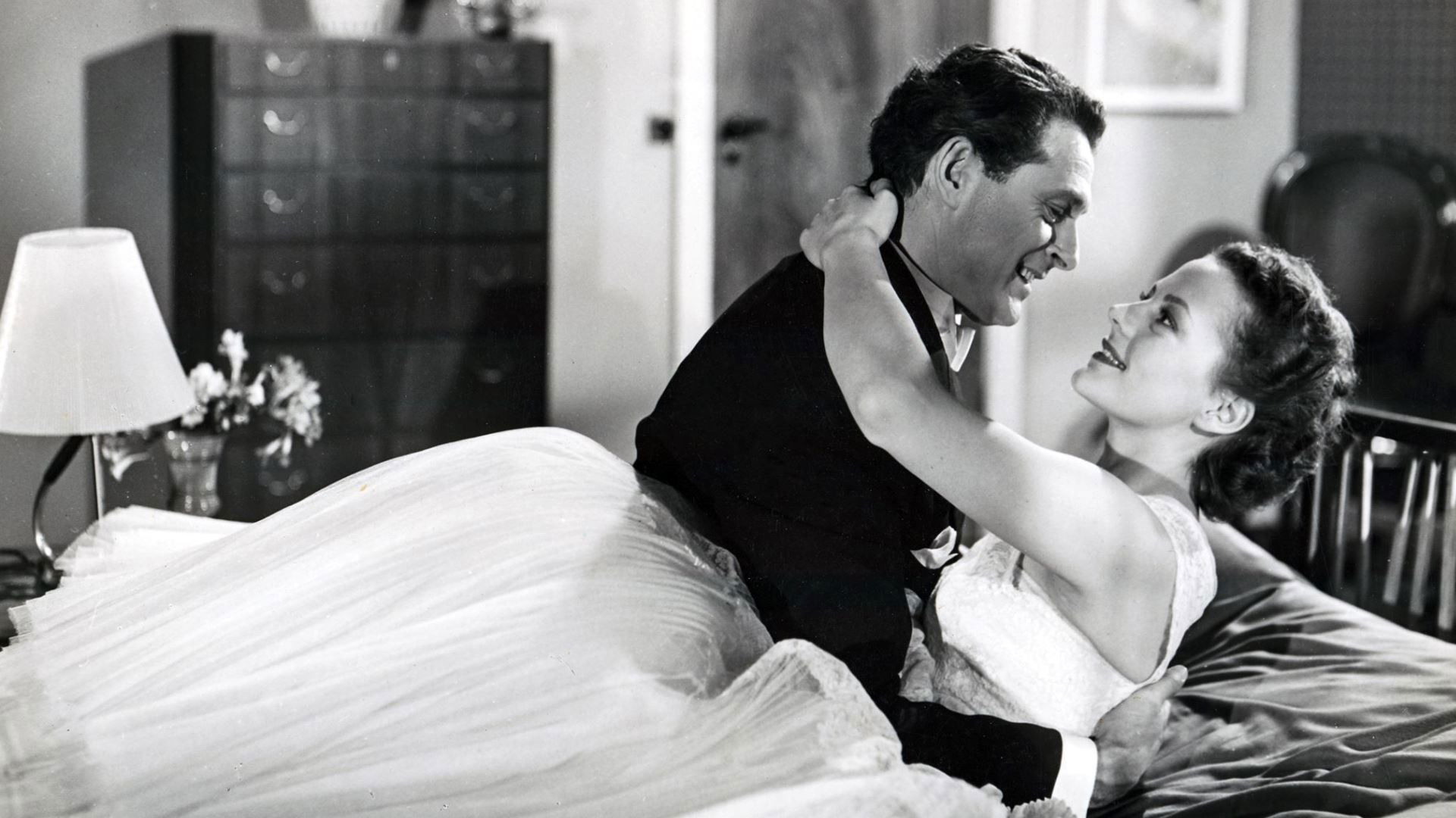 Backdrop for På tro og love