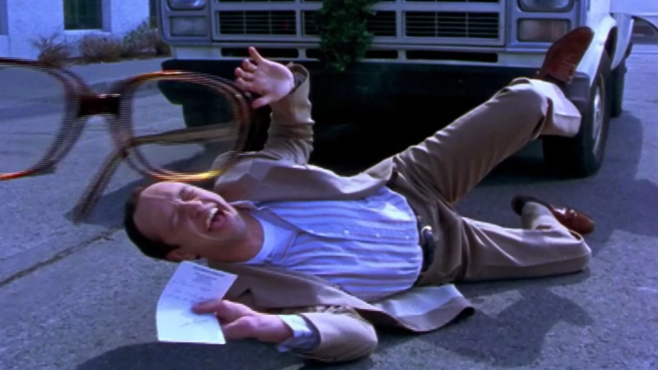 Backdrop for La petite histoire d'un homme sans histoire