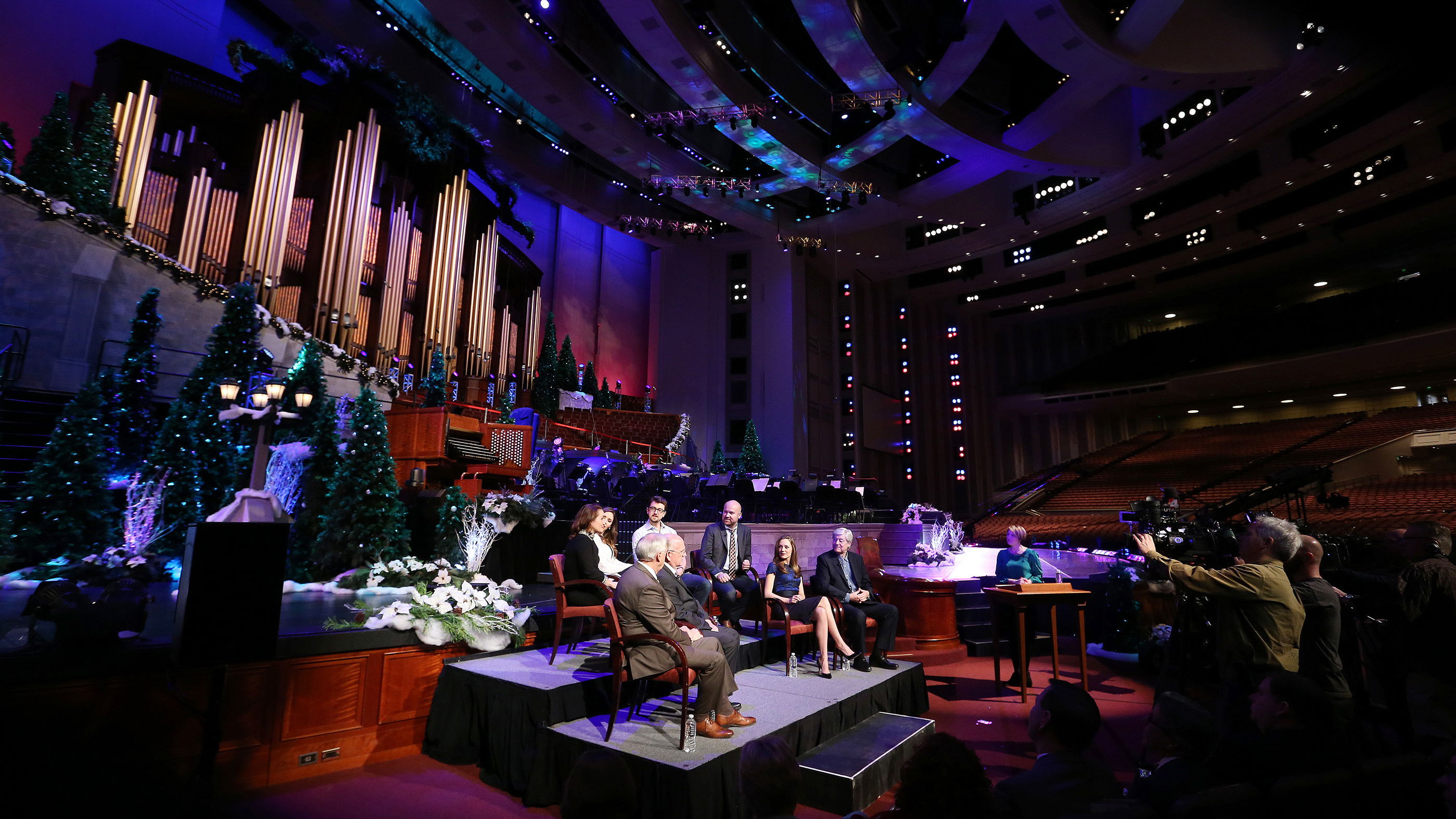 Backdrop for Hallelujah!