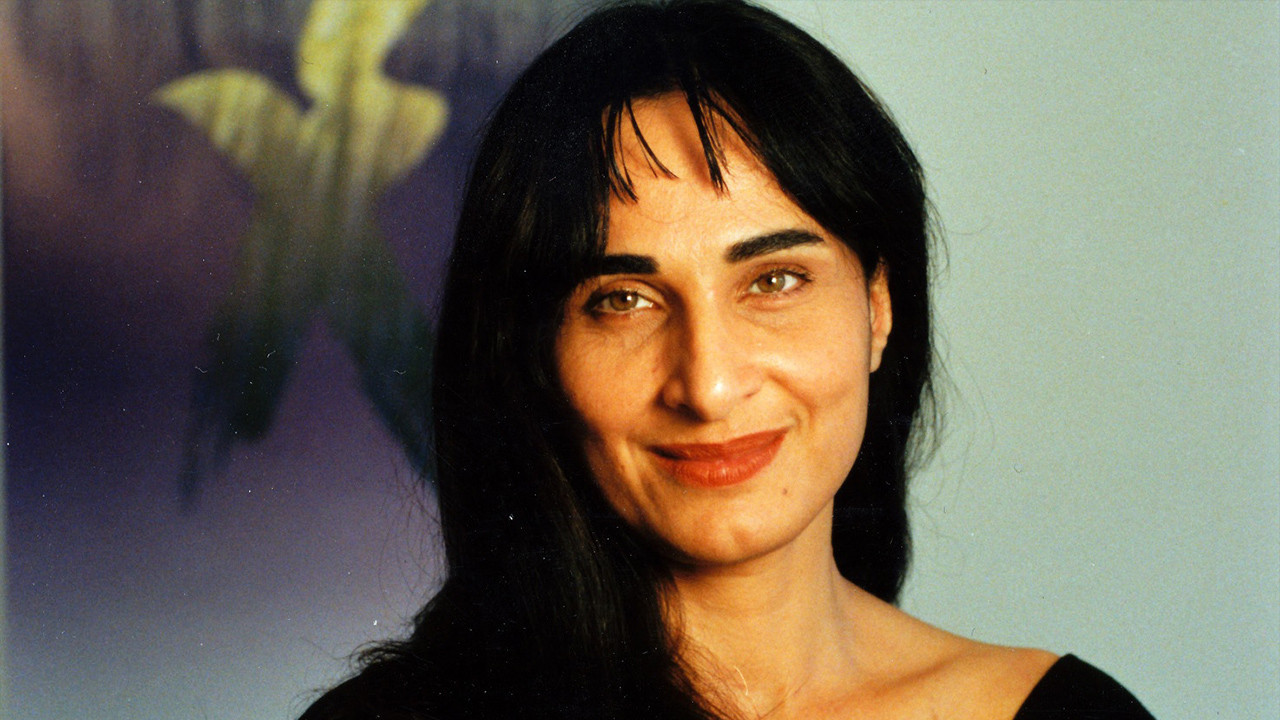 Backdrop for Distant