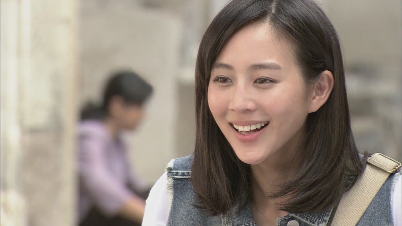 Backdrop for 童话二分之一