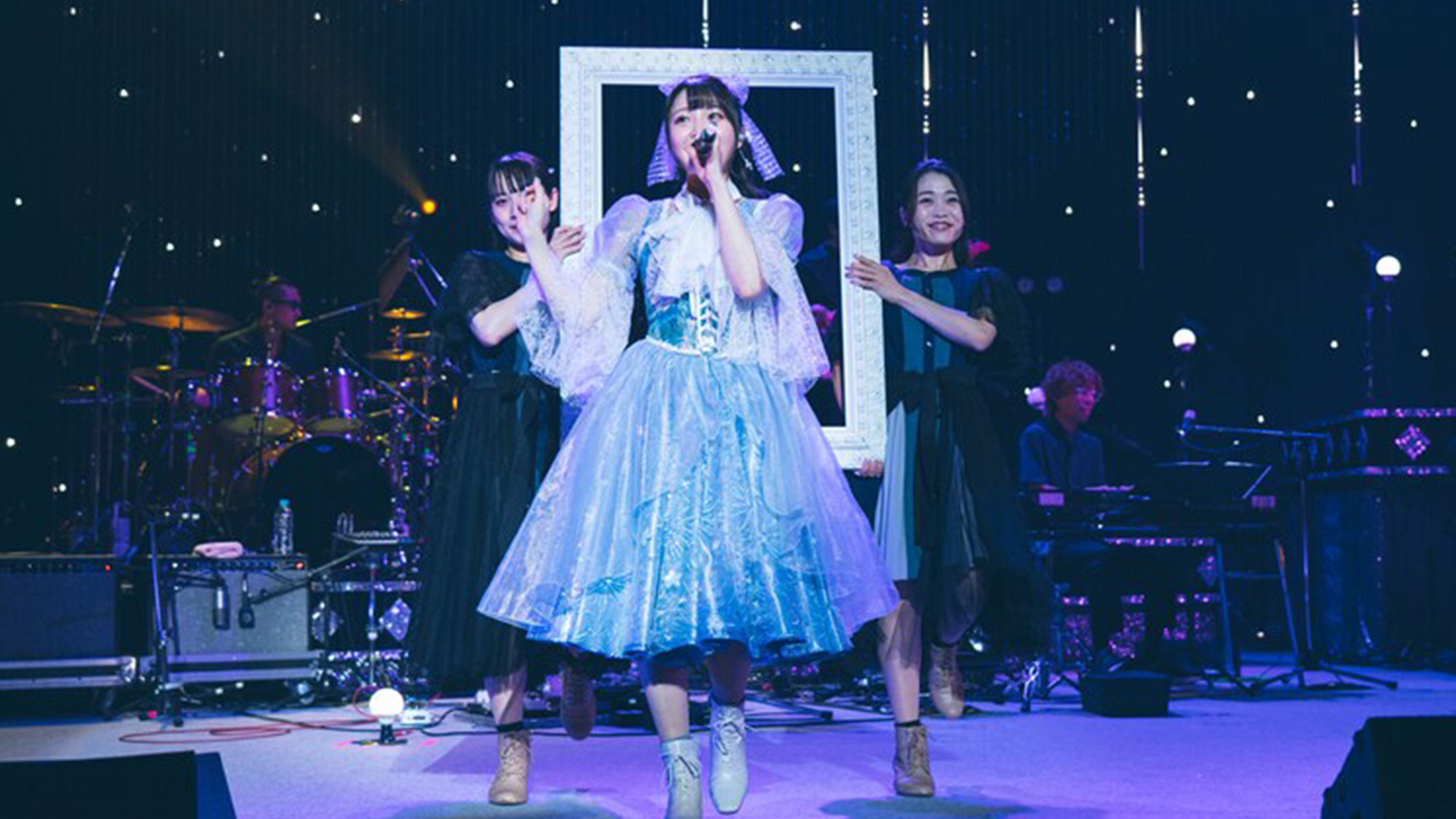 Backdrop for 麻倉もも Live Tour 2022 “Piacere!”