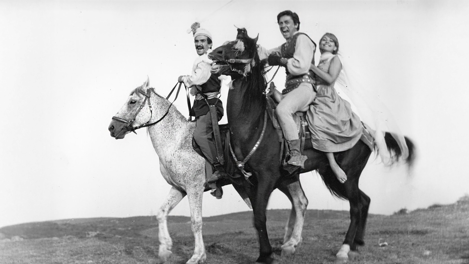 Backdrop for Malkoçoğlu Krallara Karşı