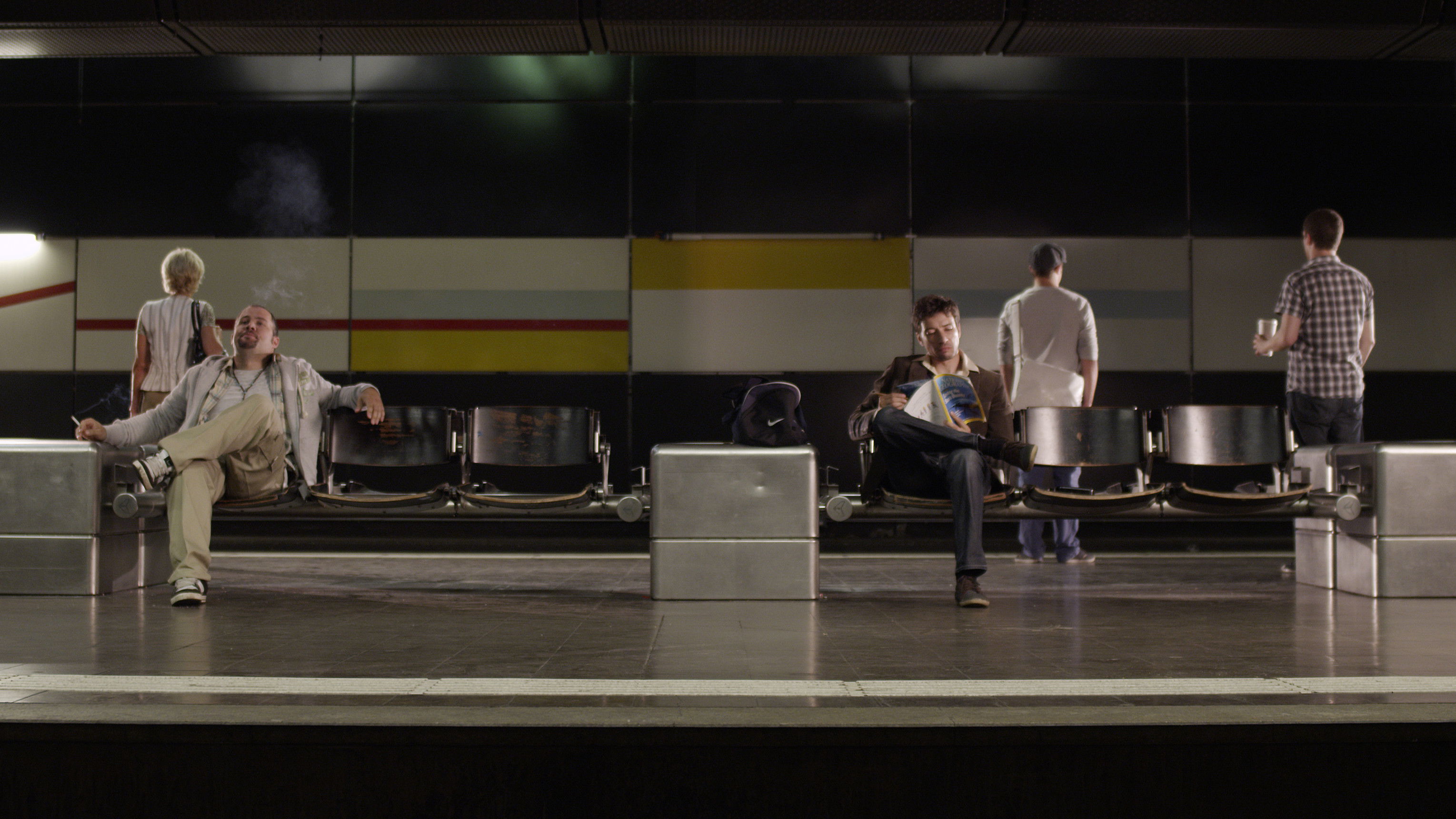 Backdrop for Entre Ange et Démon