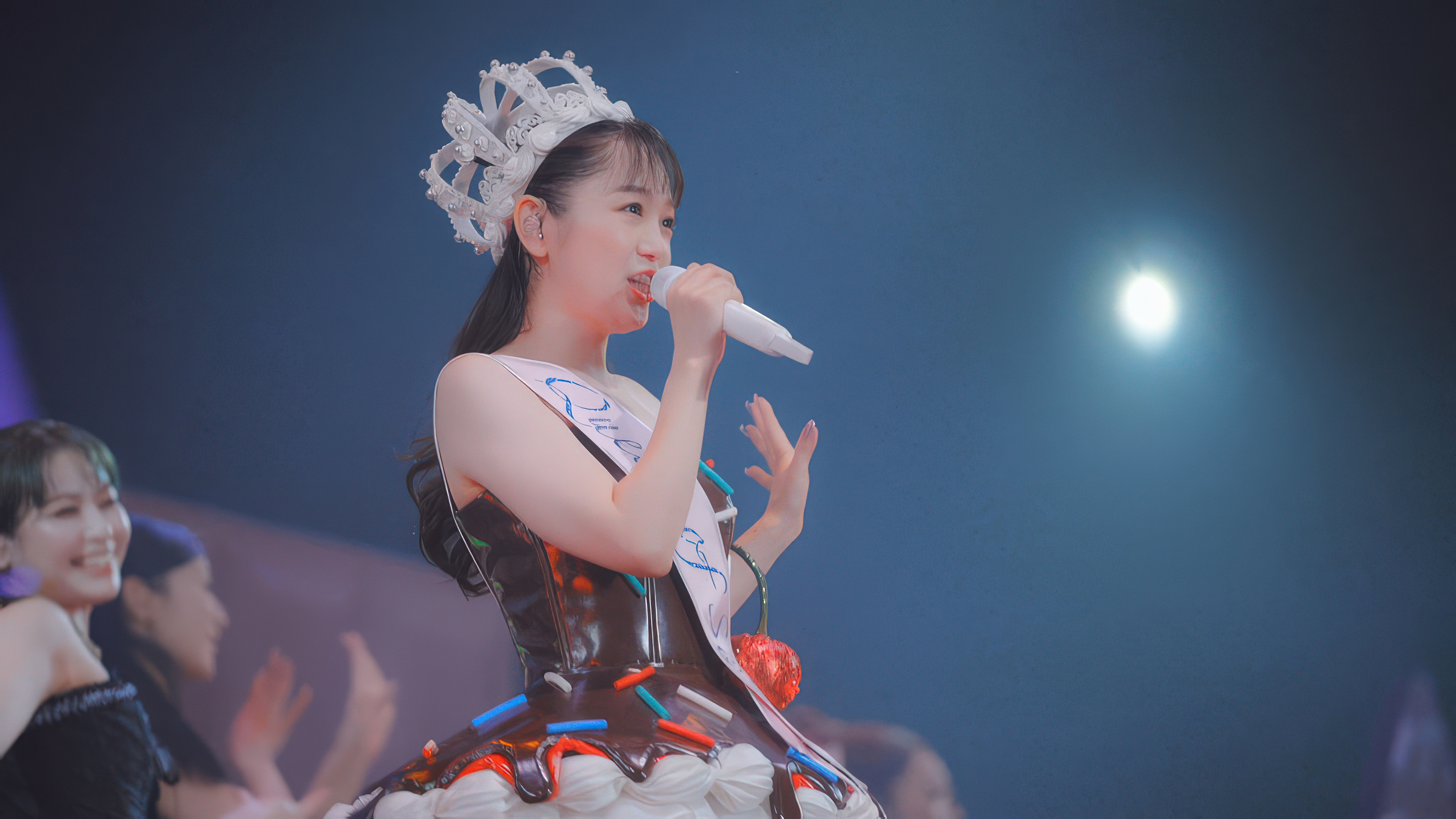 Backdrop for Kana Nishino Fall In Love With You Again Tour 2025