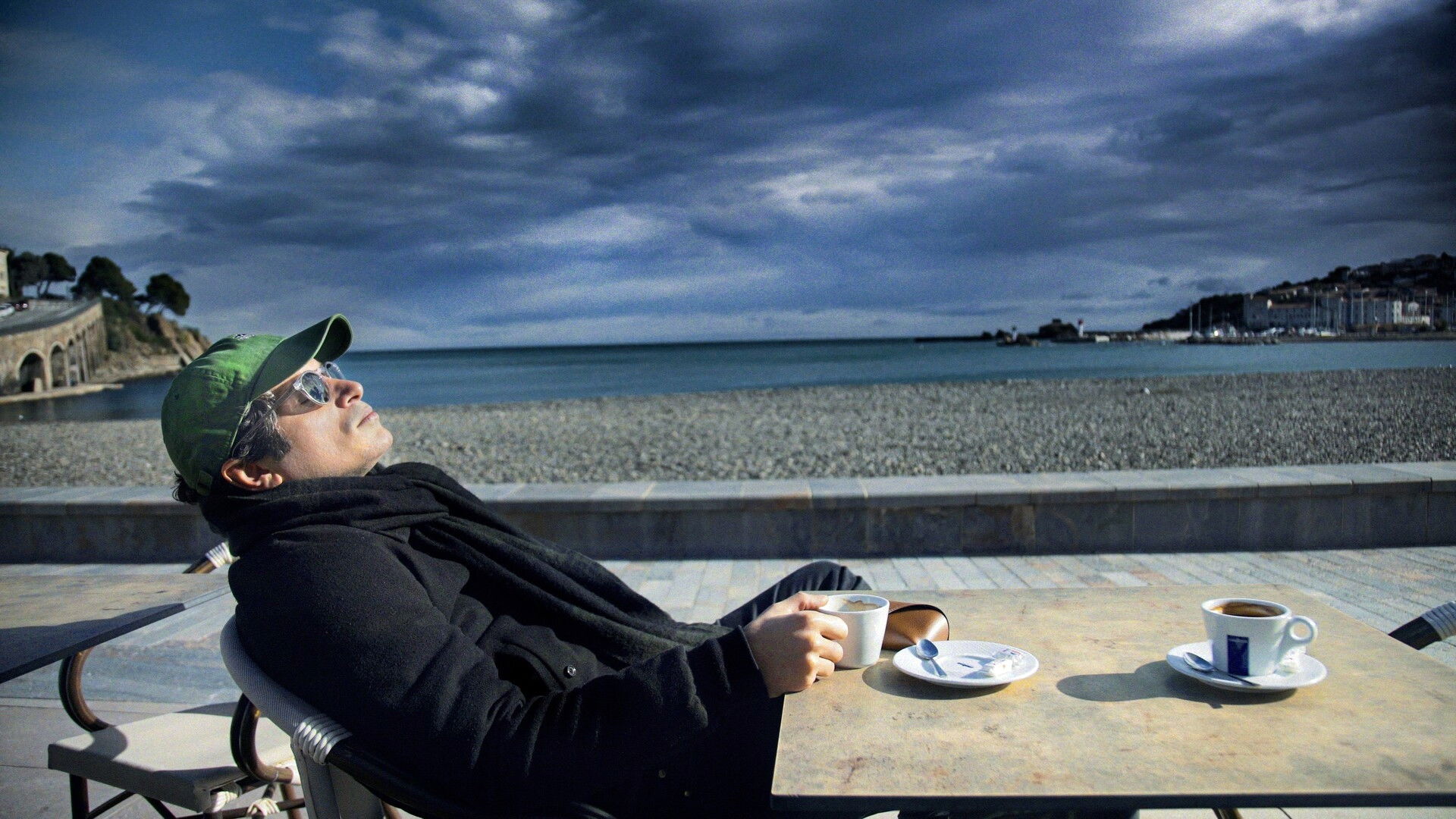 Backdrop for My Week with George Clooney