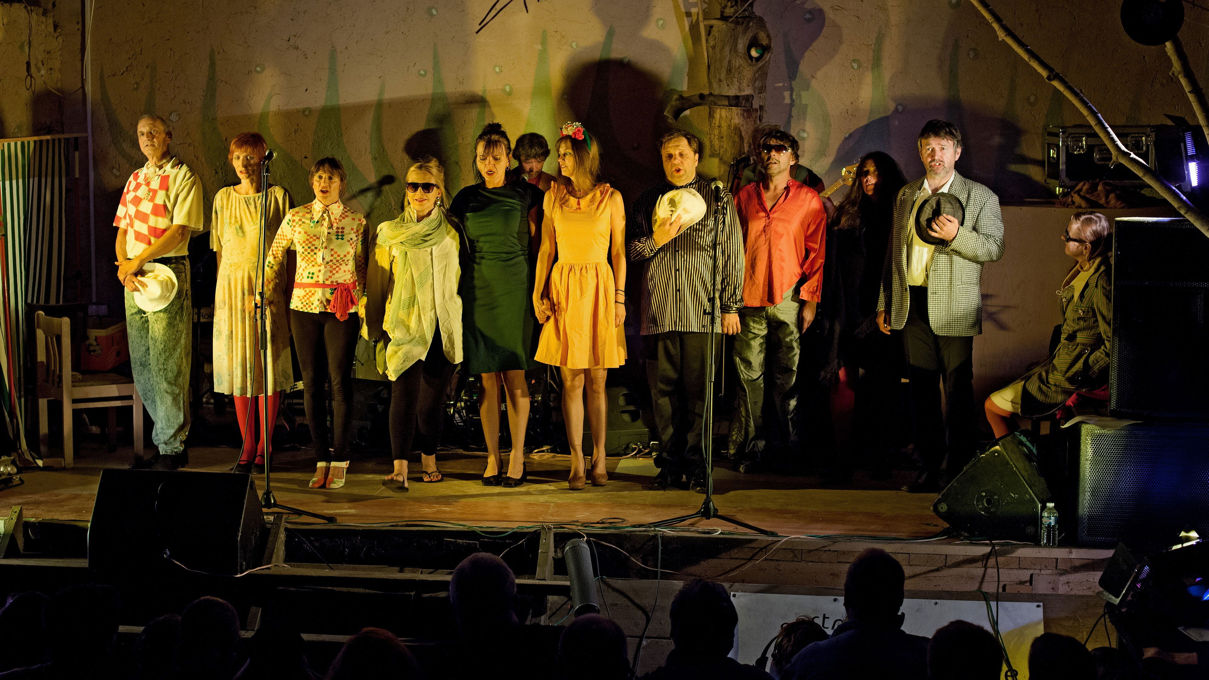 Backdrop for Tajemství Divadla Sklep aneb Manuál na záchranu světa