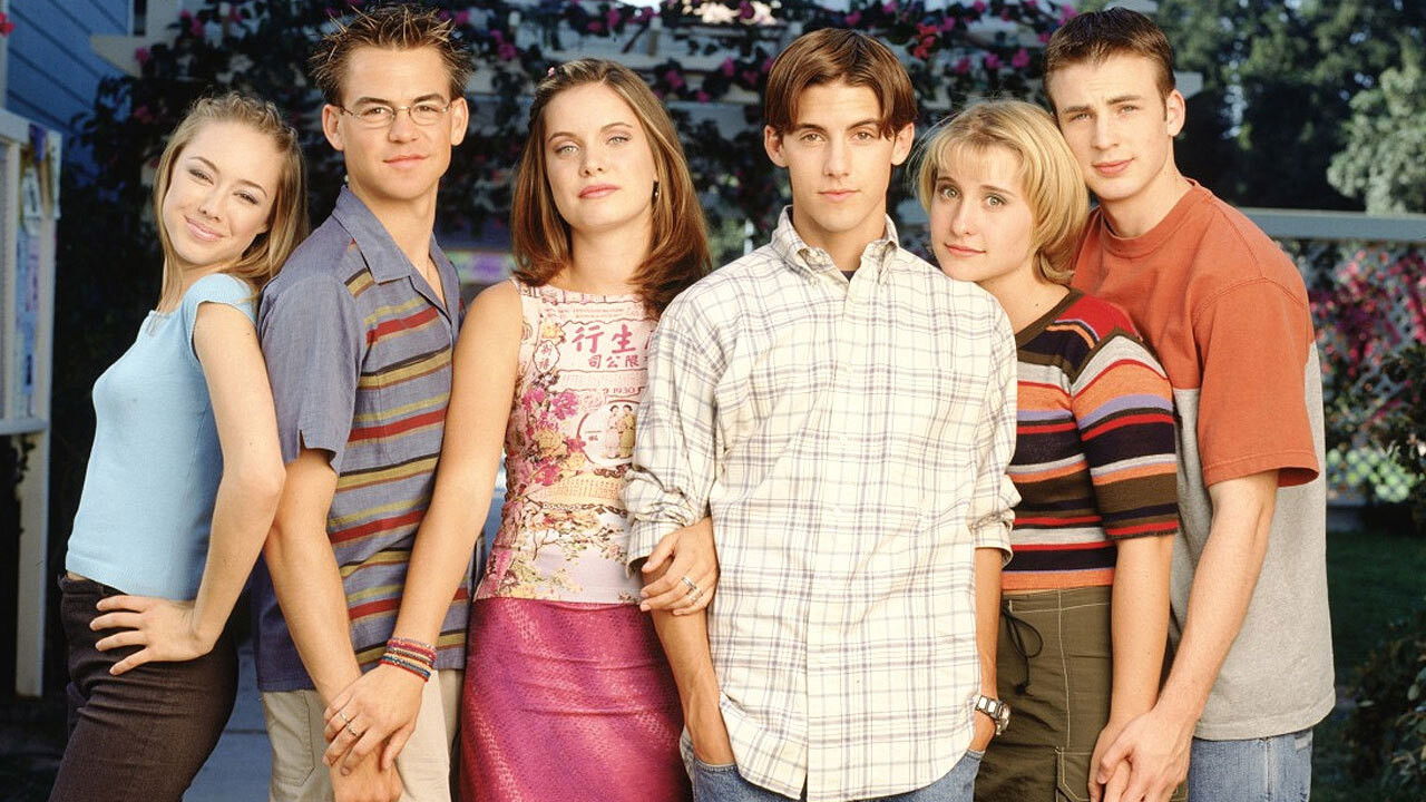 Backdrop for Opposite Sex