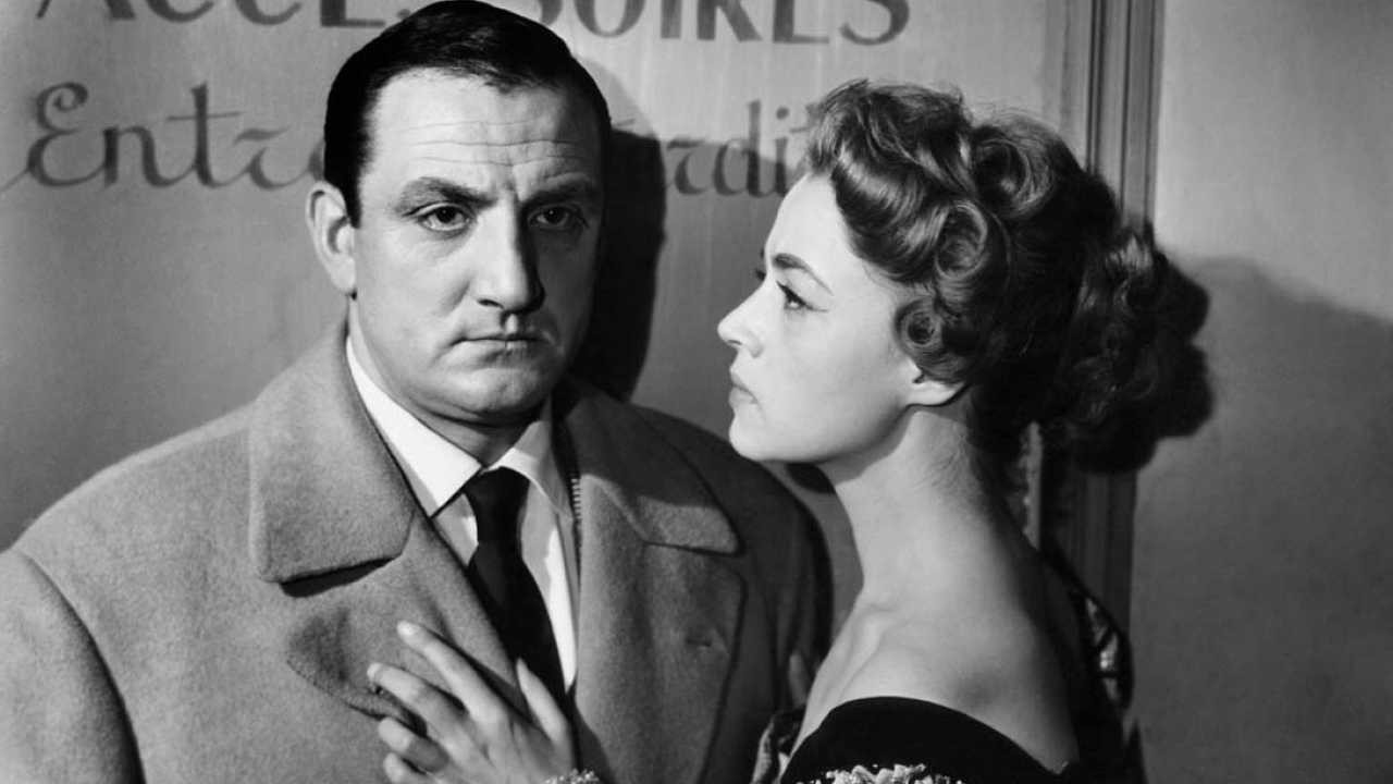 Backdrop for Three Days to Live