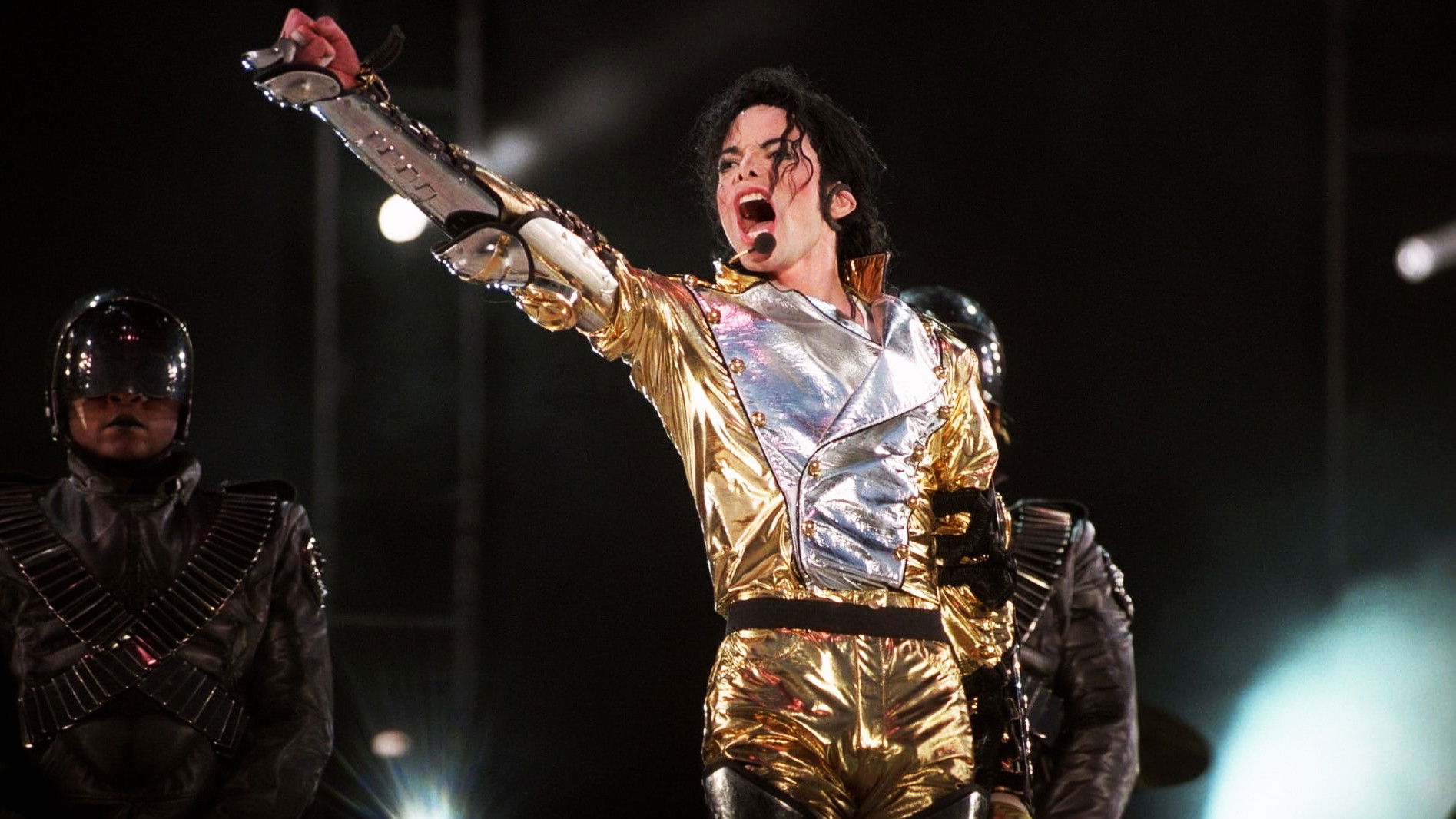Backdrop for Michael Jackson: HIStory World Tour - Live in Auckland 1996