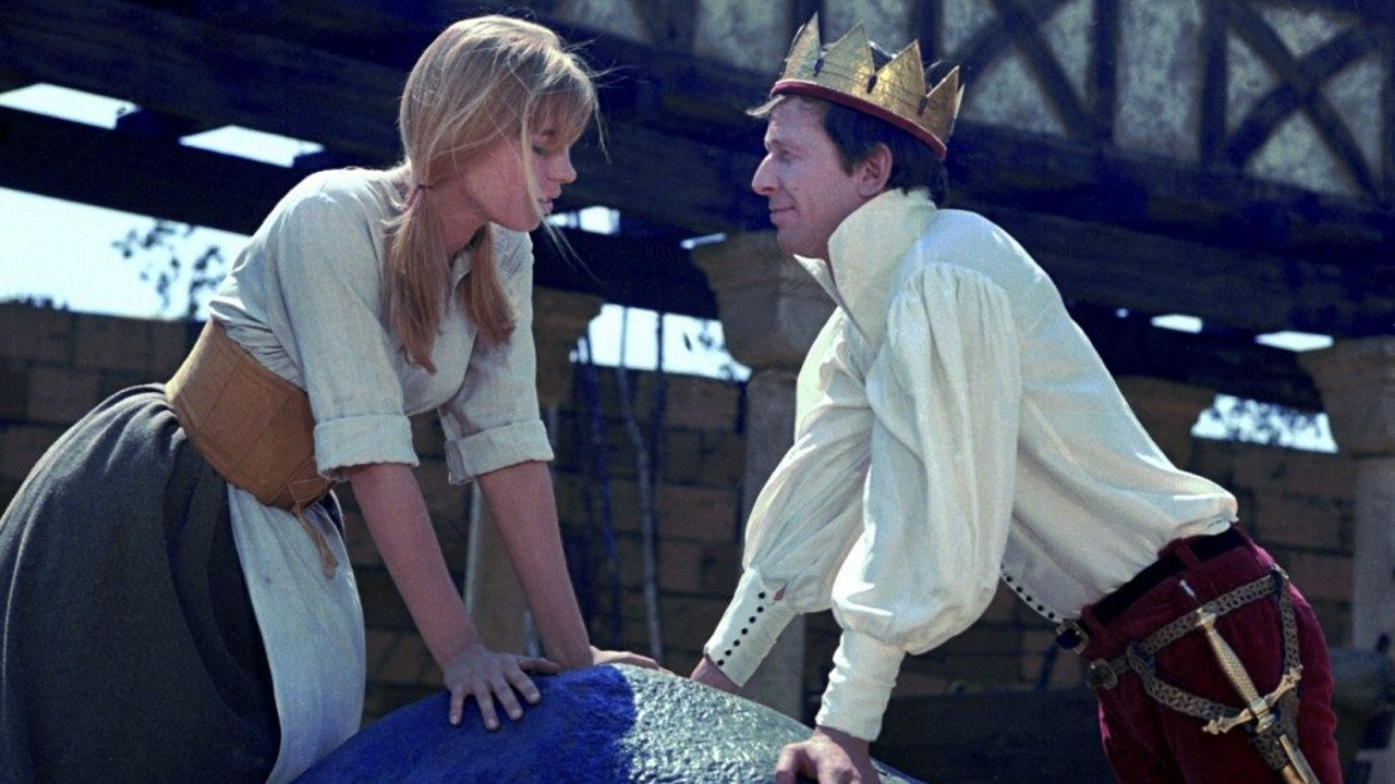 Backdrop for The Farmer's Clever Daughter