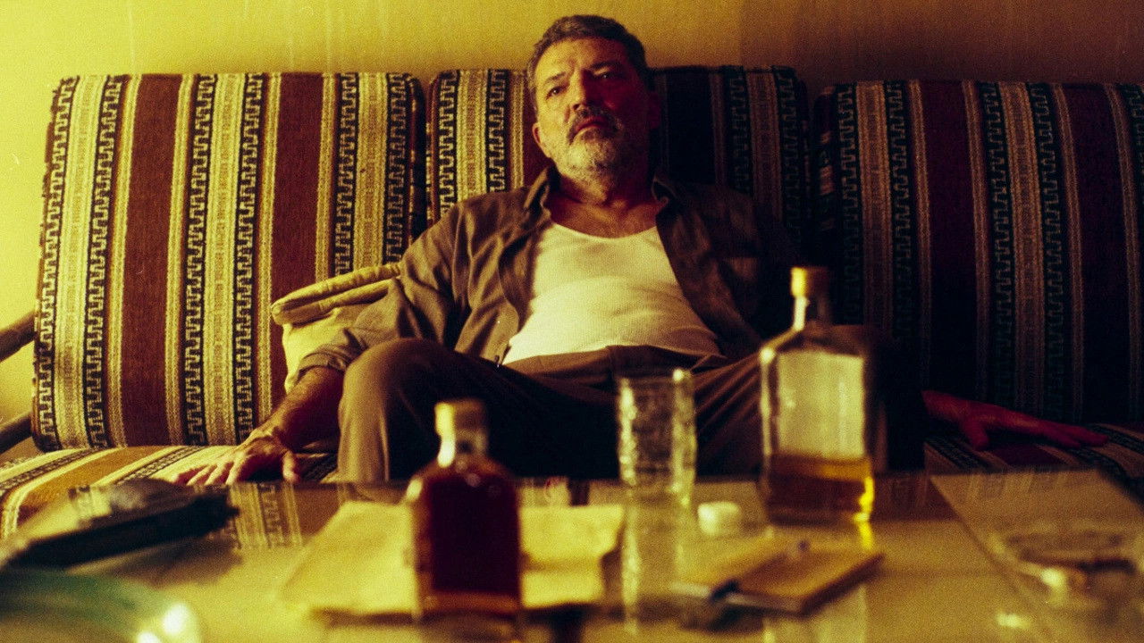 Backdrop for Candela