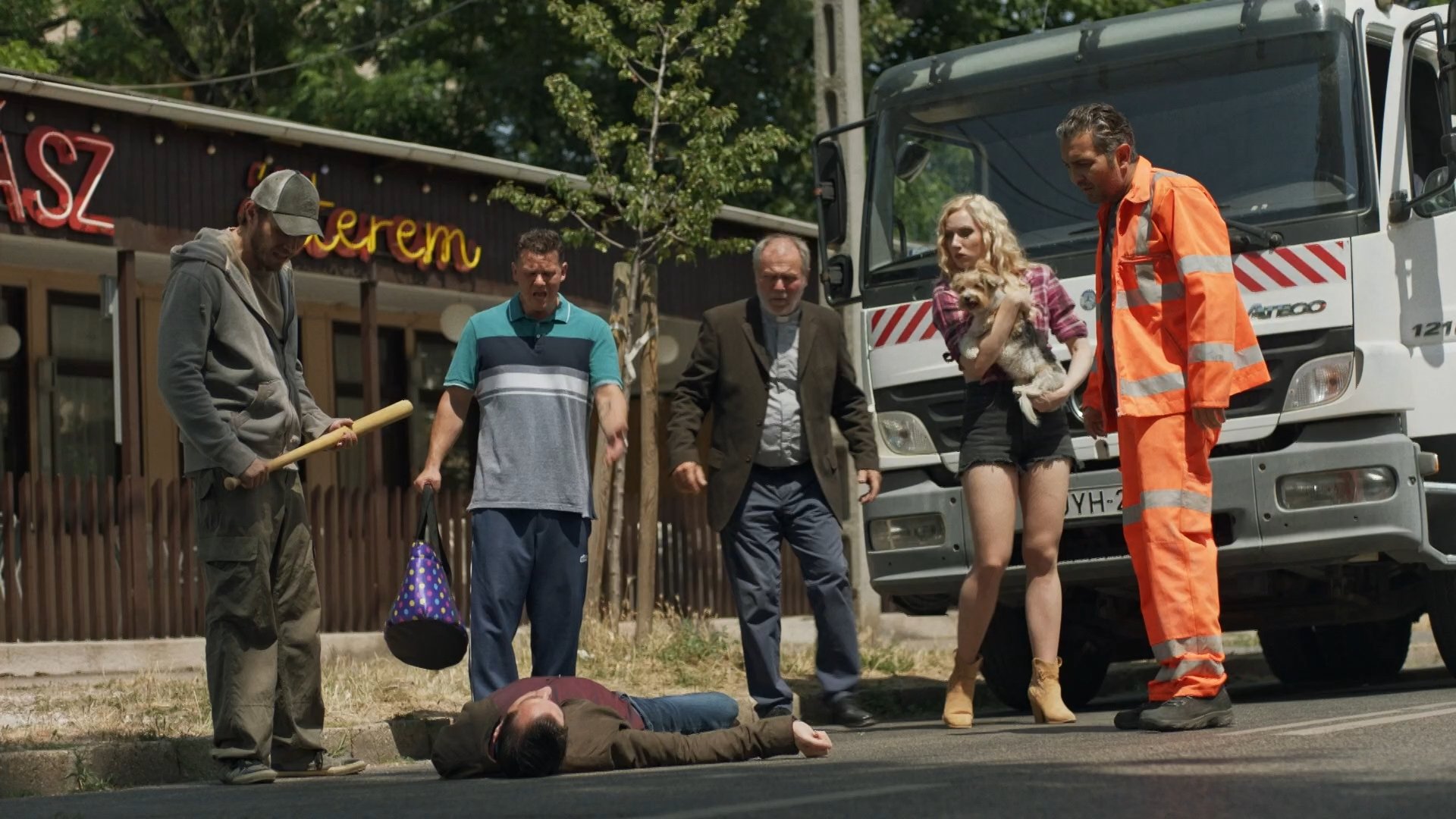 Backdrop for A Nagy Fehér Főnök