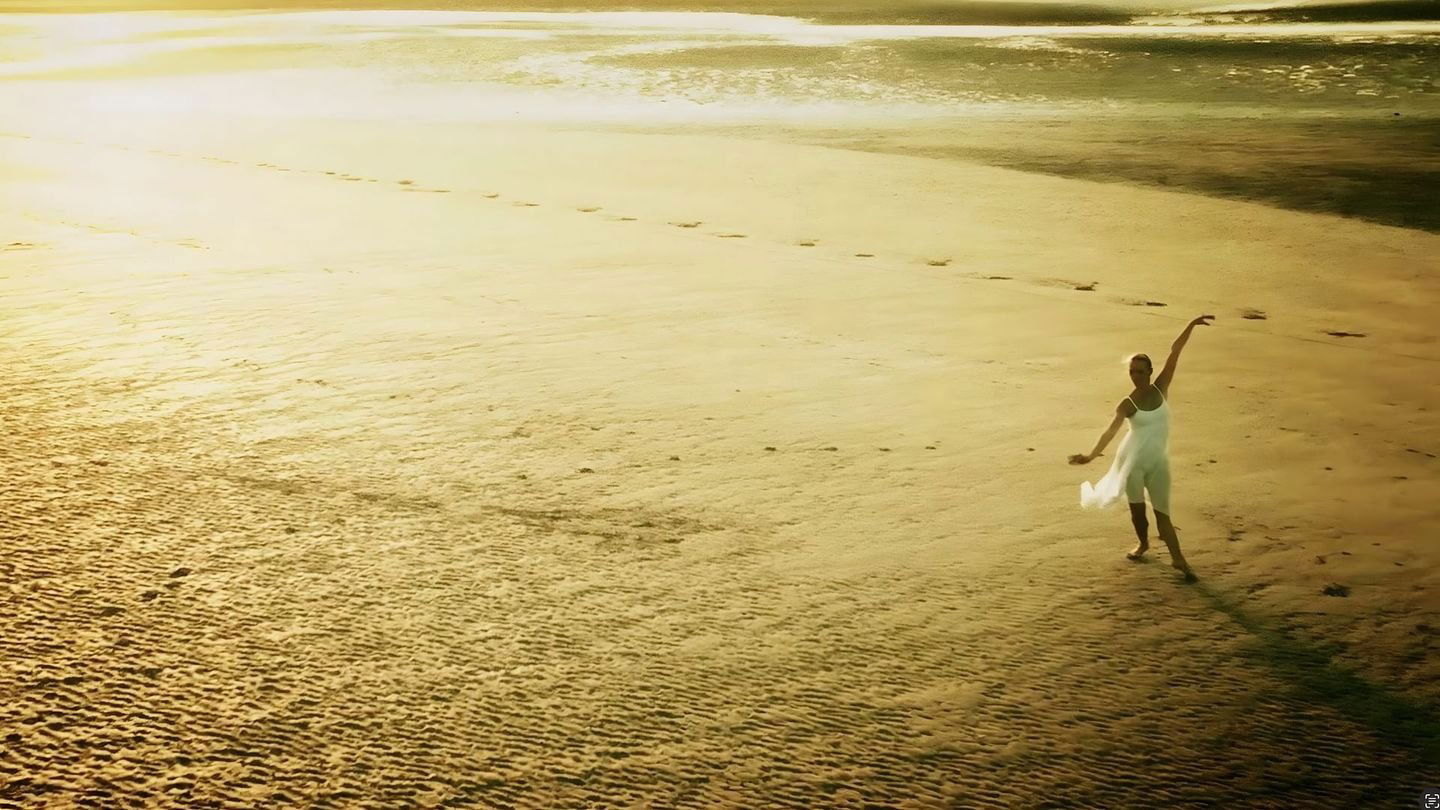 Backdrop for Eric Satie: Reloaded