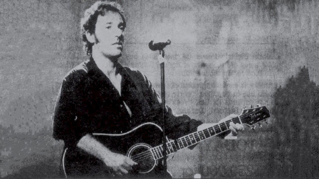 Backdrop for Bruce Springsteen: MTV Unplugged & Uncut