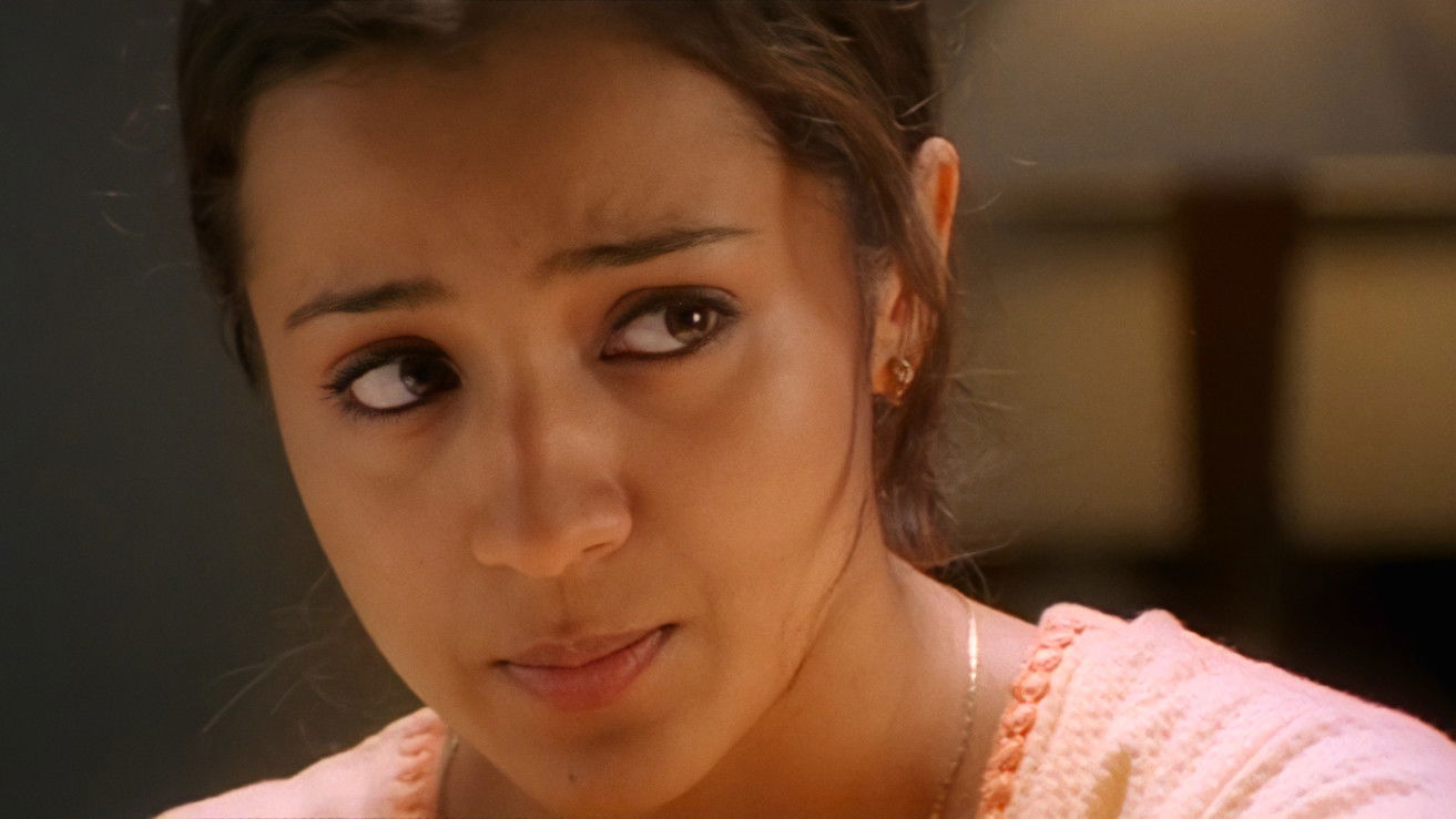 Backdrop for Mounam Pesiyadhe