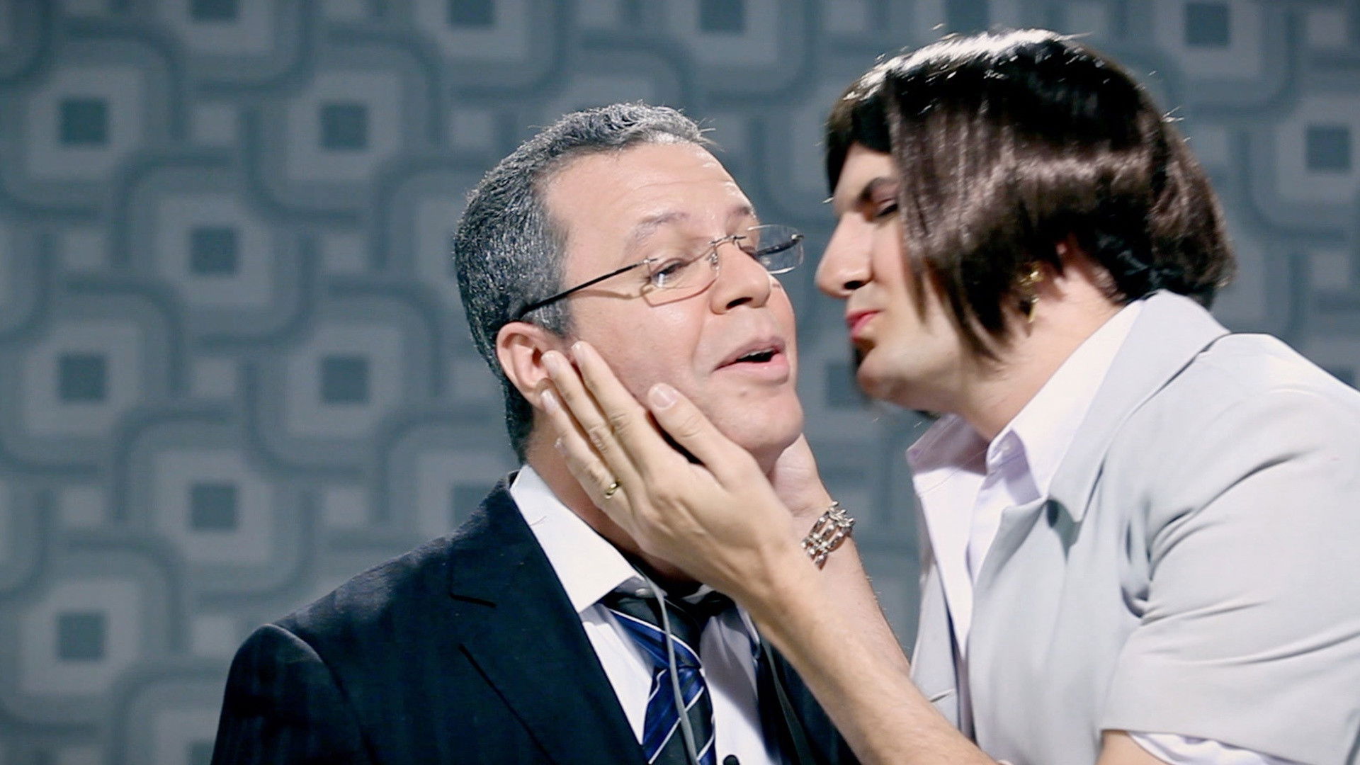 Backdrop for Eu Odeio Meu Chefe!